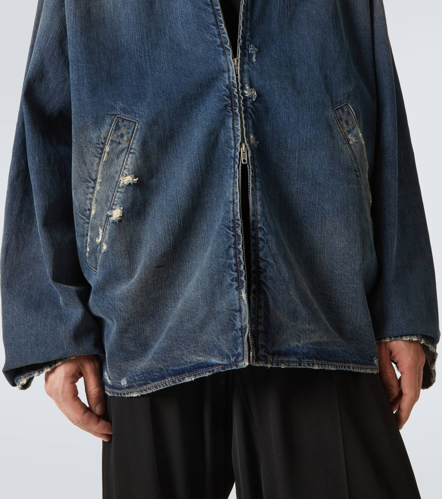 Distressed denim jacket - 6