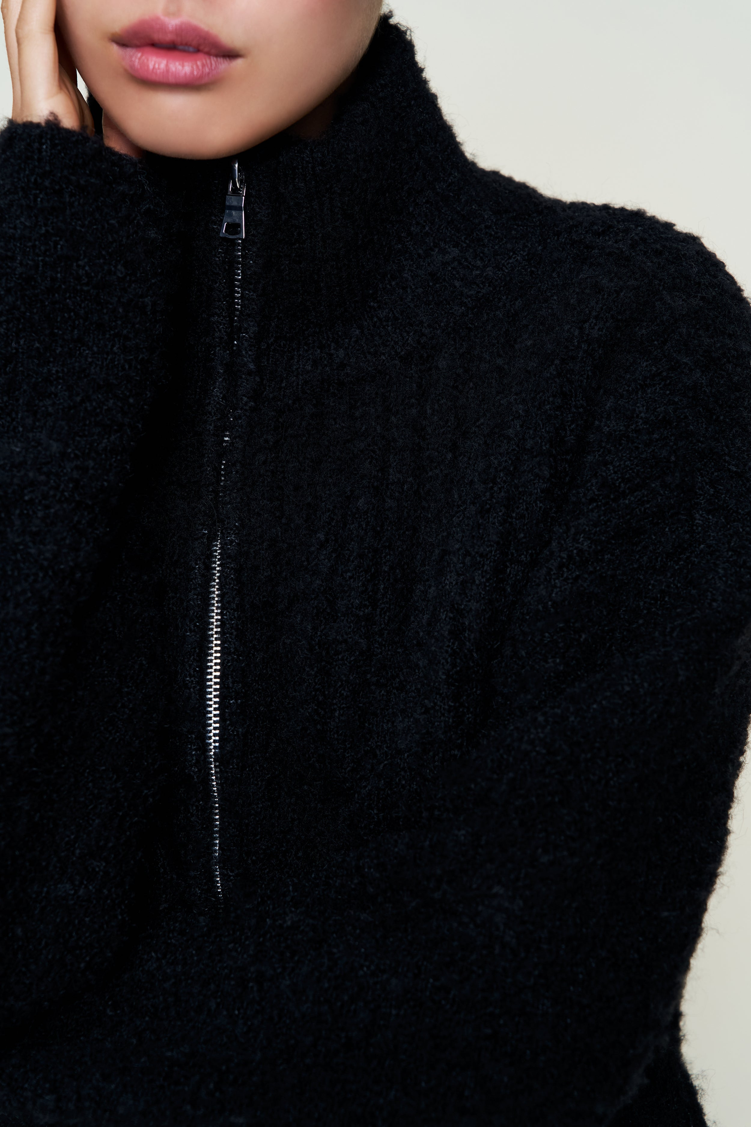 MILA ZIP UP - 3