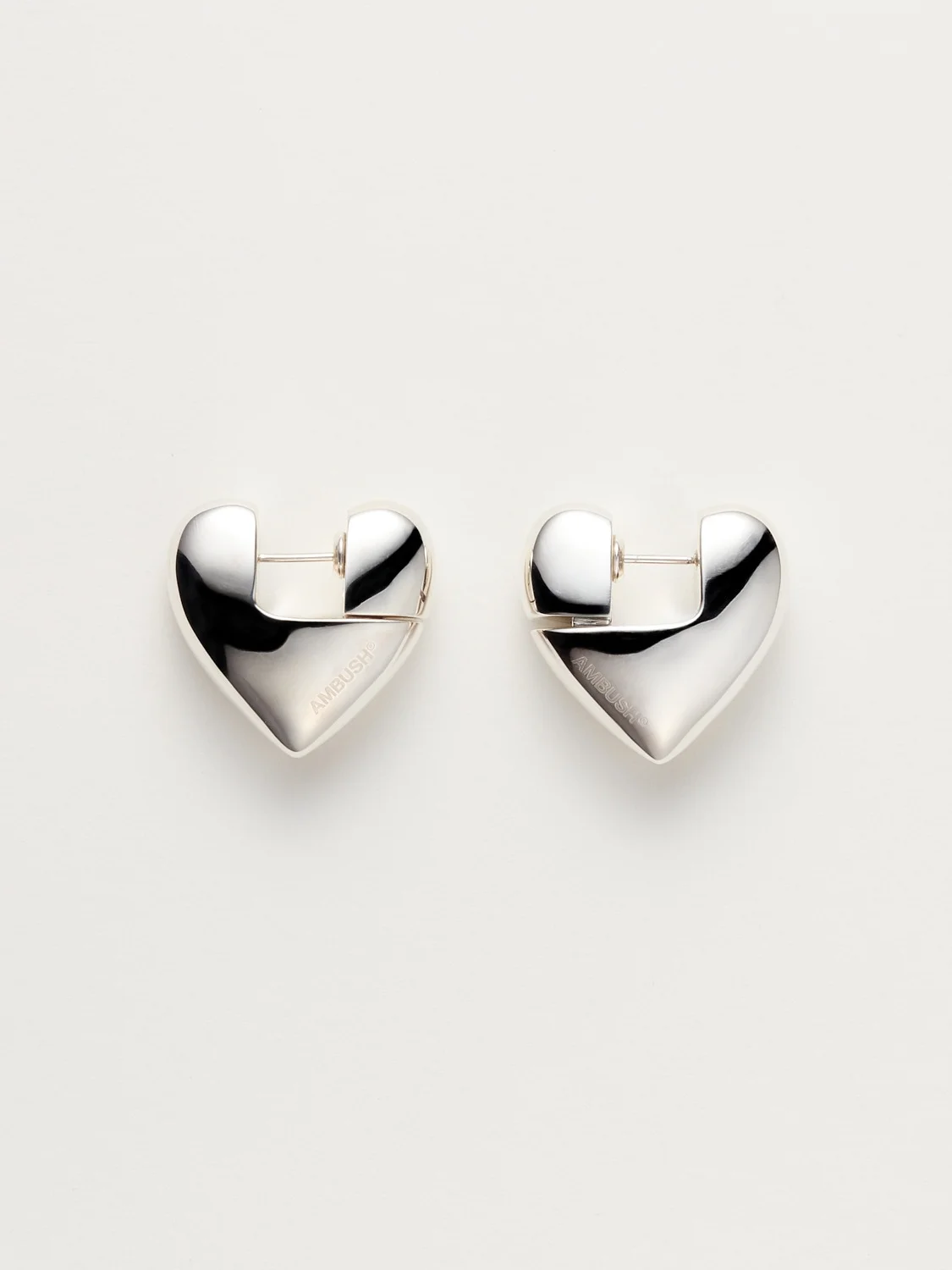SMALL SOLID HEART EARRINGS - 1