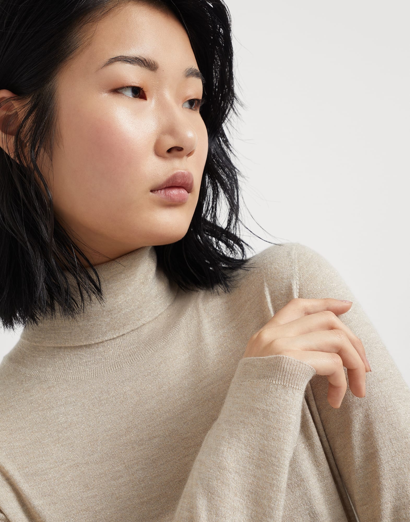 Sparkling cashmere and silk lightweight turtleneck sweater - 3