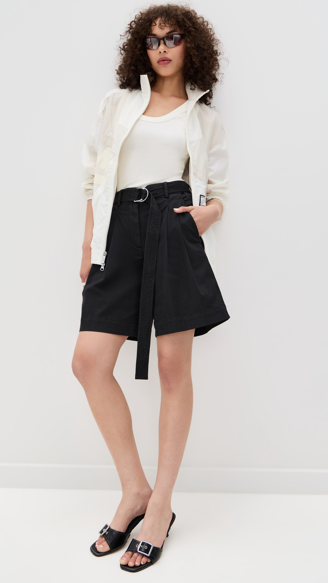 Garment Dyed Double Pleated Shorts - 4