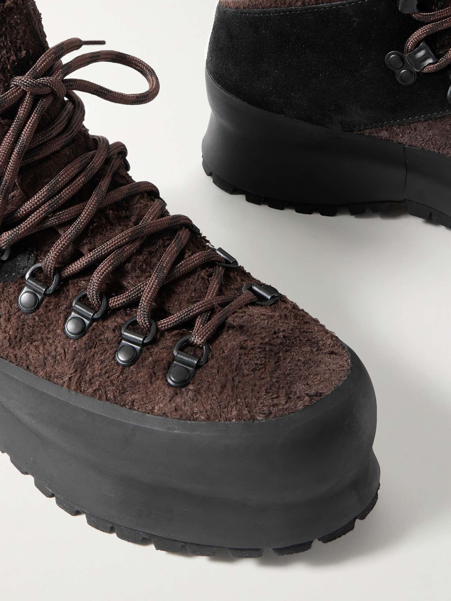 Rosset Rubber-Trimmed Suede Boots - 6