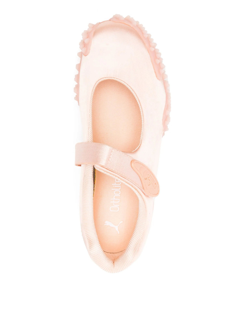 PUMA Puma Mostro Fey Sneakers outlook