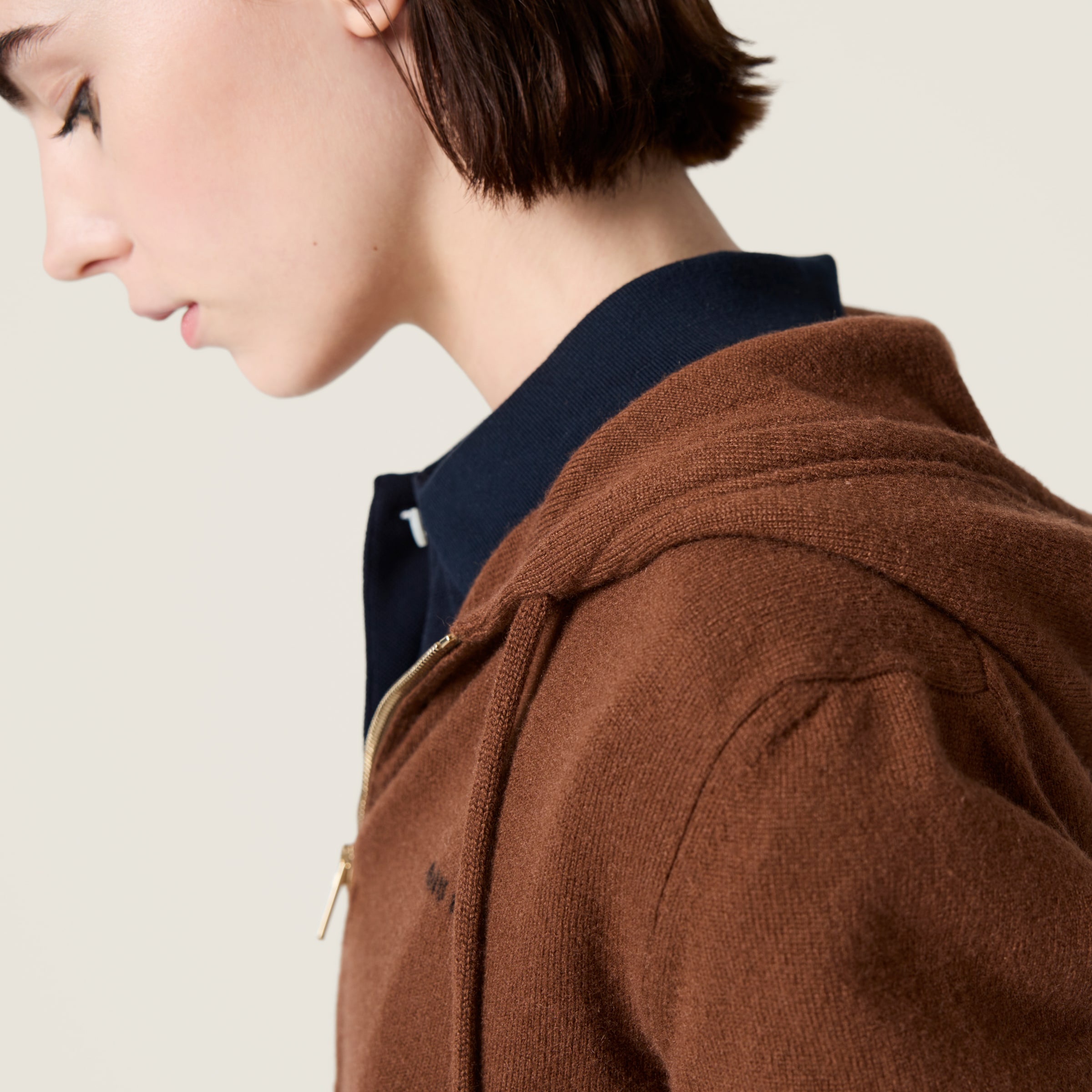 Zippered cashmere hoodie jacket - 4