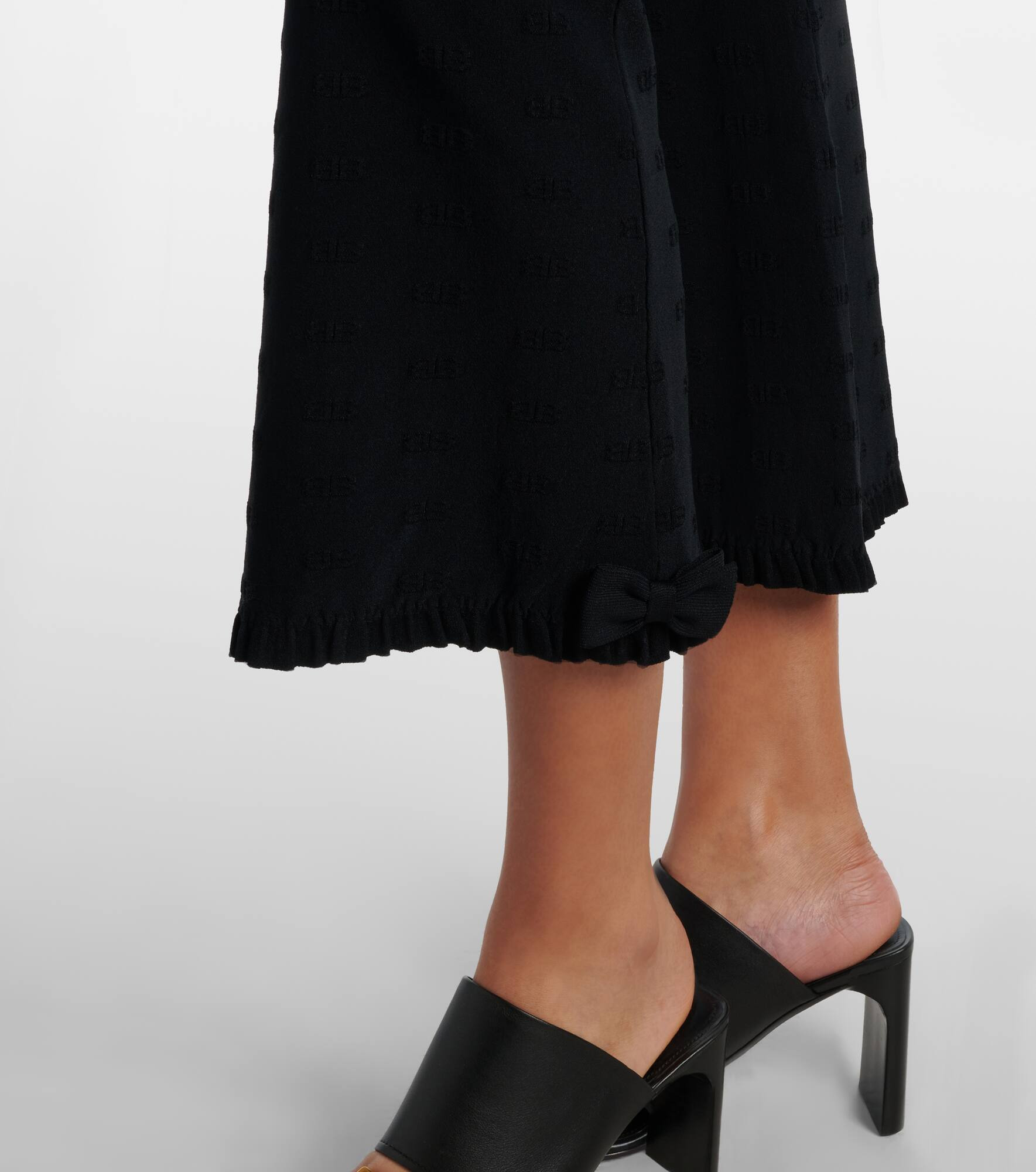 Bow-detail ruffled Capri flared pants - 5