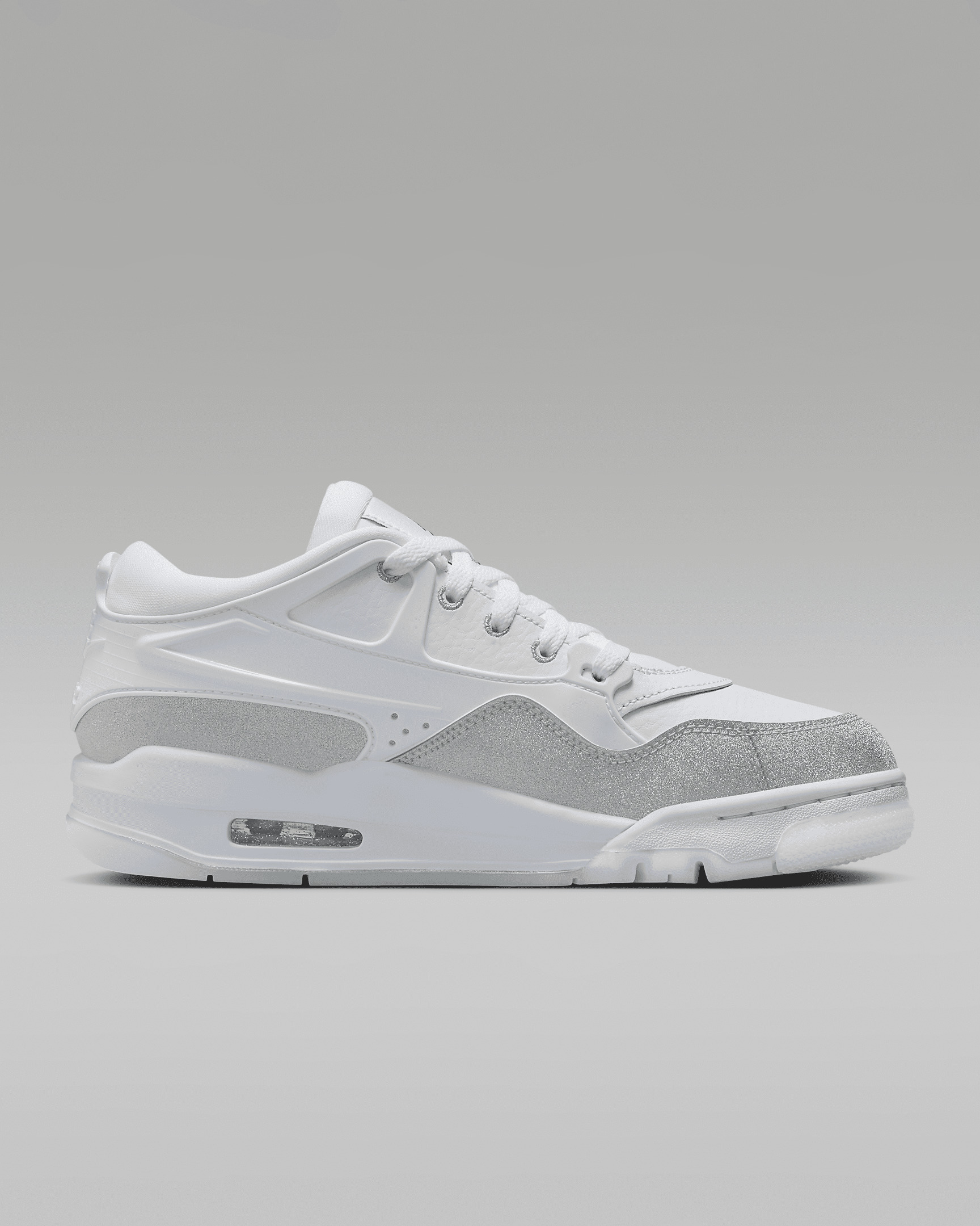 Air Jordan 4 RM Women's Shoes - 3