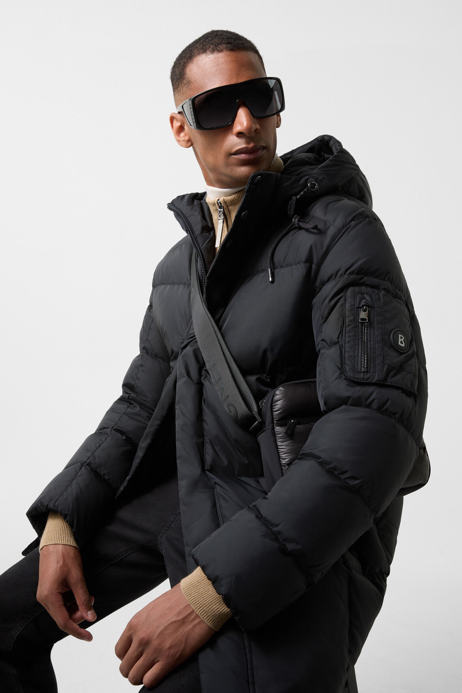 Jones Down jacket in Black - 6