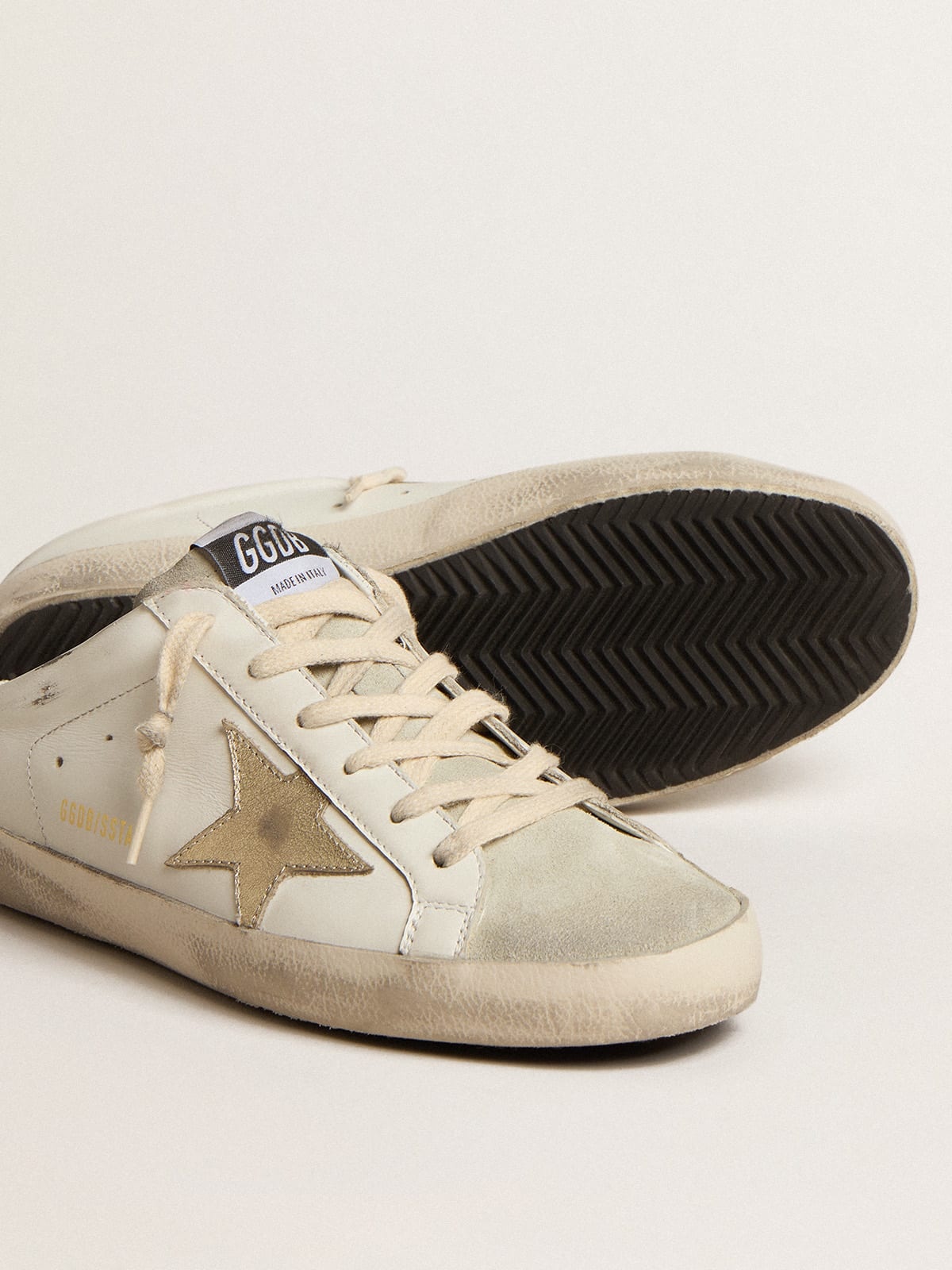 Super-Star Sabots with platinum star and ice-gray suede tongue - 3