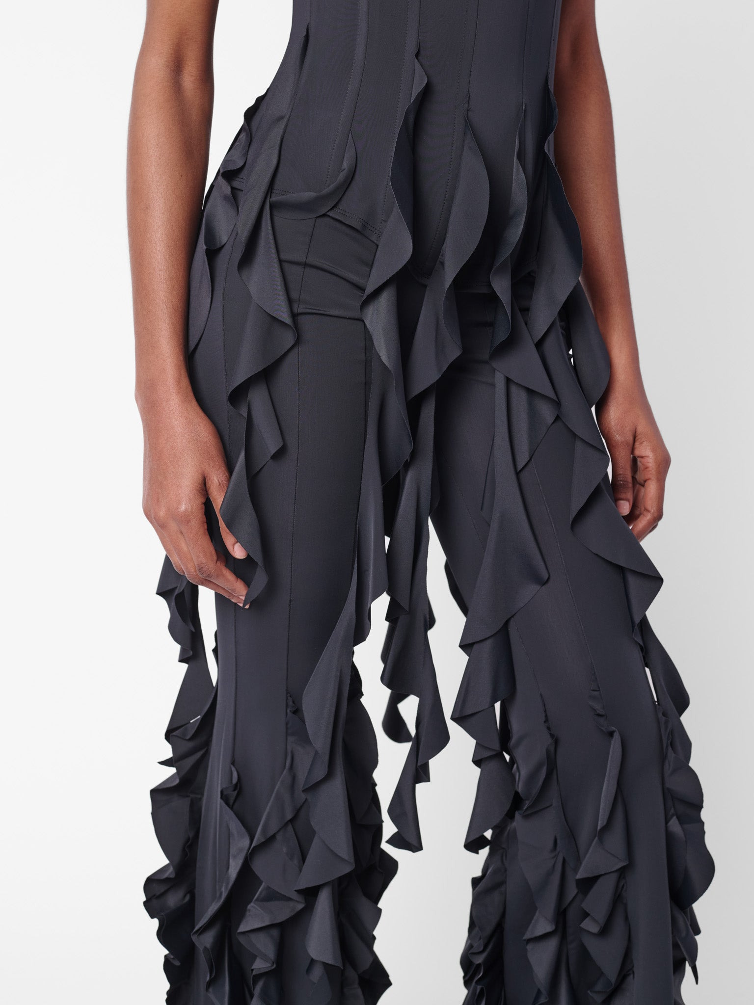 RHONDA RUFFLE TROUSERS BLACK - 3
