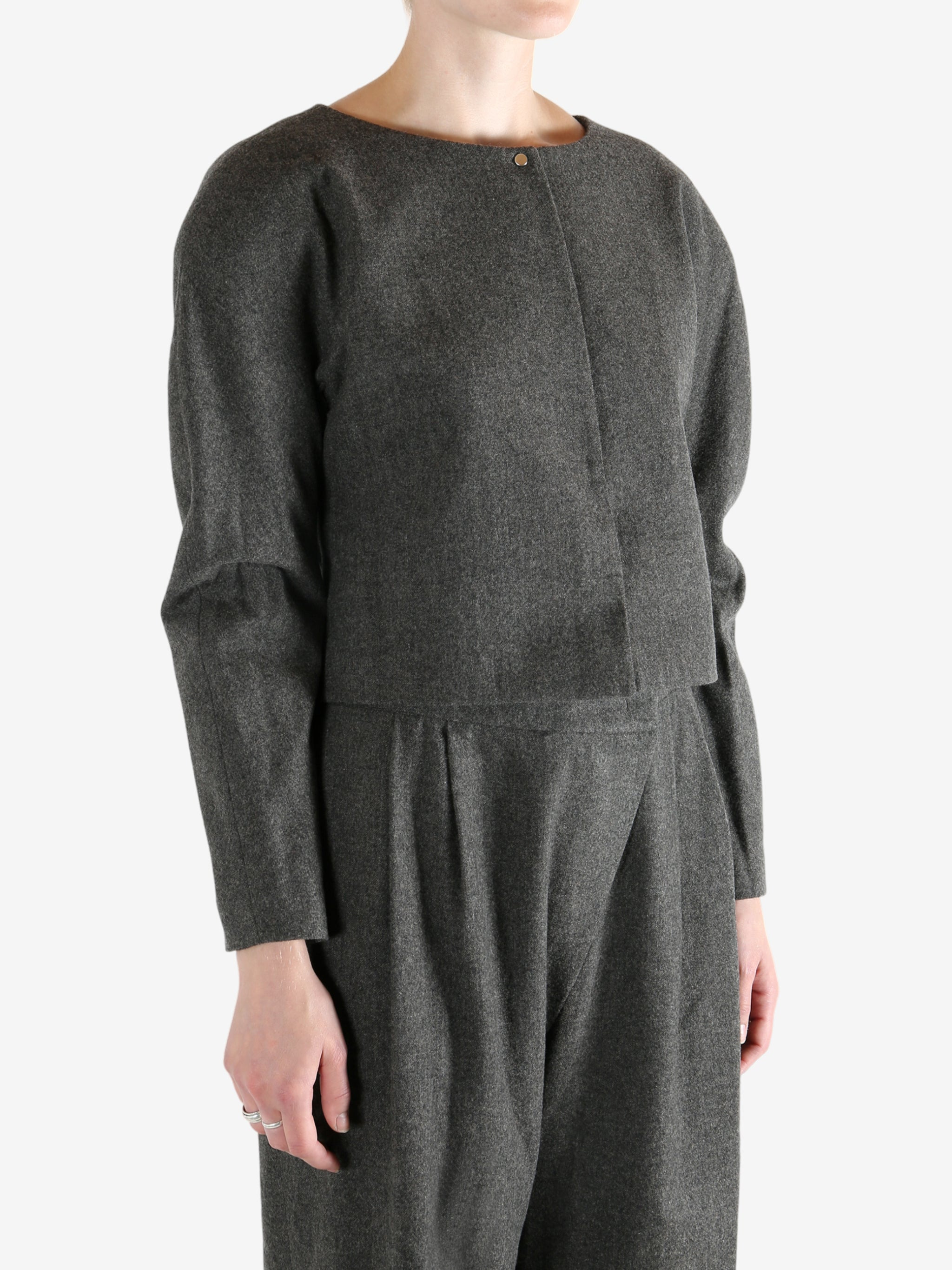 AMOMENTO - Women Rounded Shoulder Jacket - 2