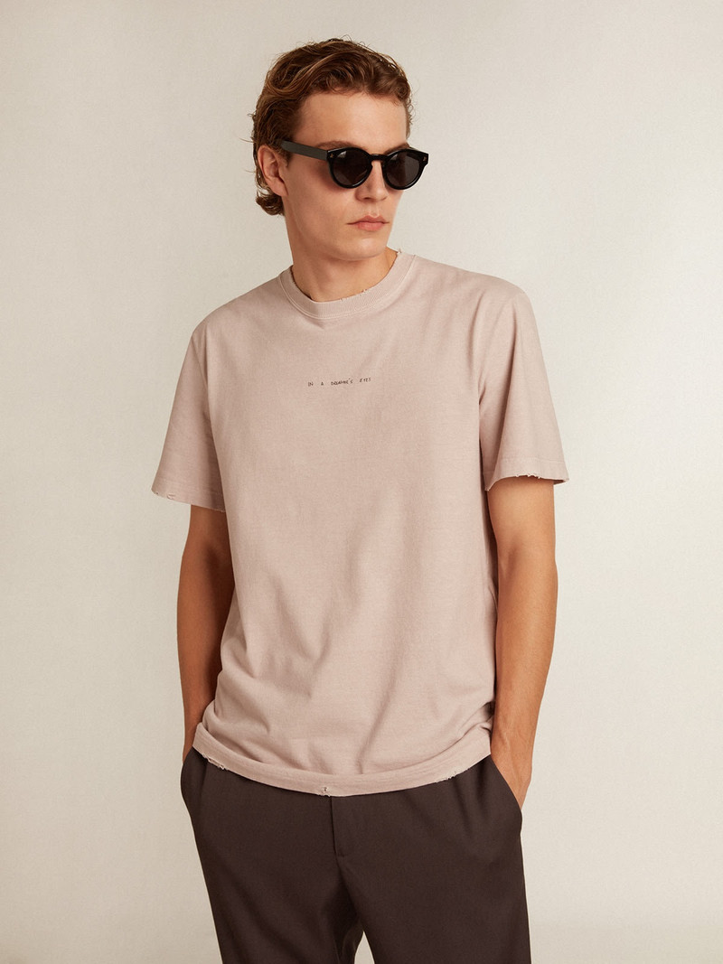 Pale pink men’s T-shirt with lettering in the center 5