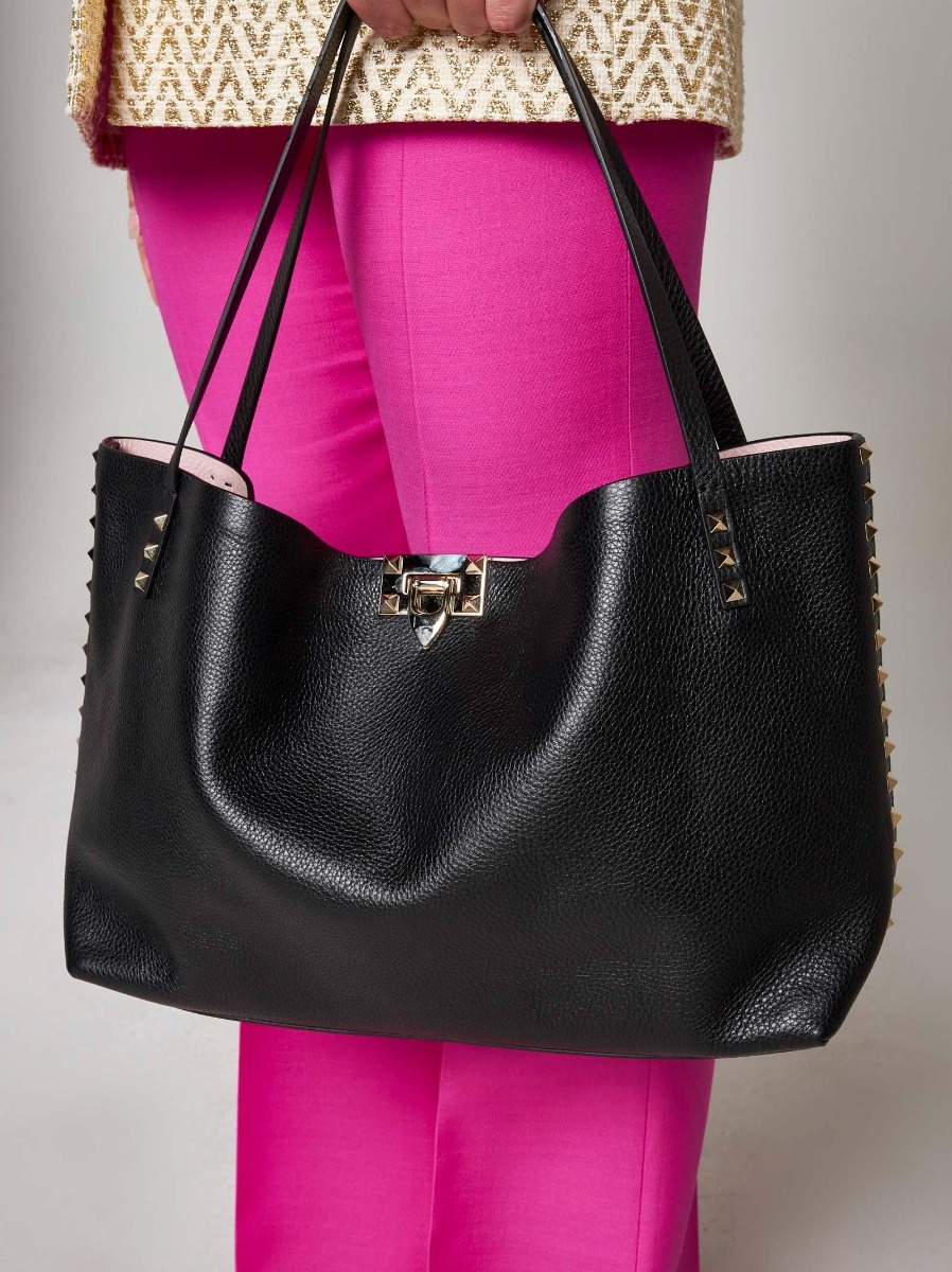 Valentino Rockstud medium leather tote bag