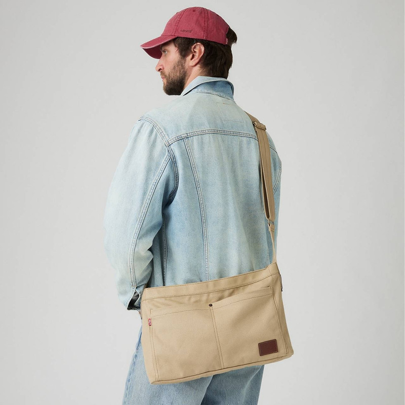 Levi's HERITAGE MESSENGER BAG outlook
