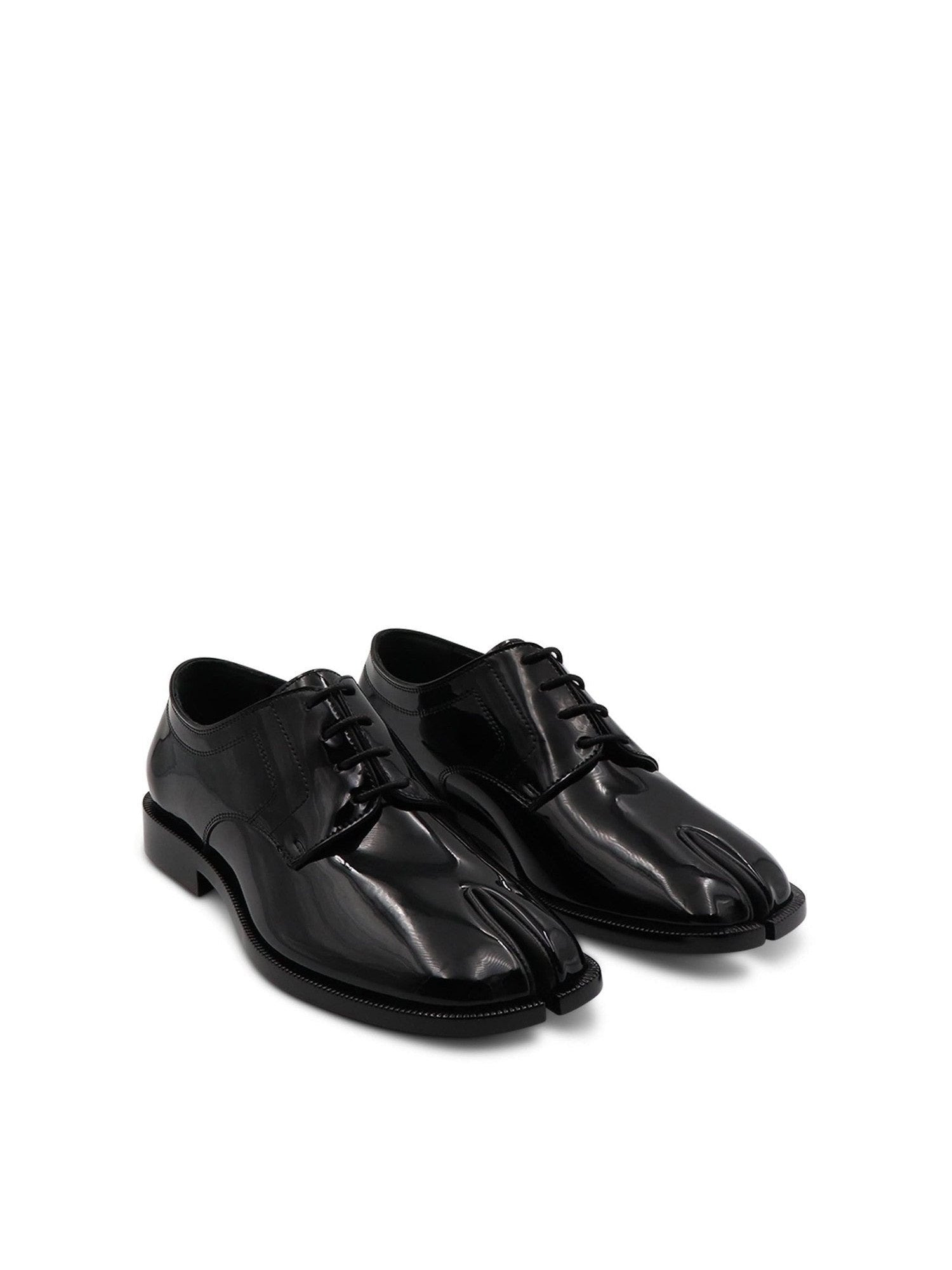 Tabi Toe Lace-Ups Shoes in Black - 2