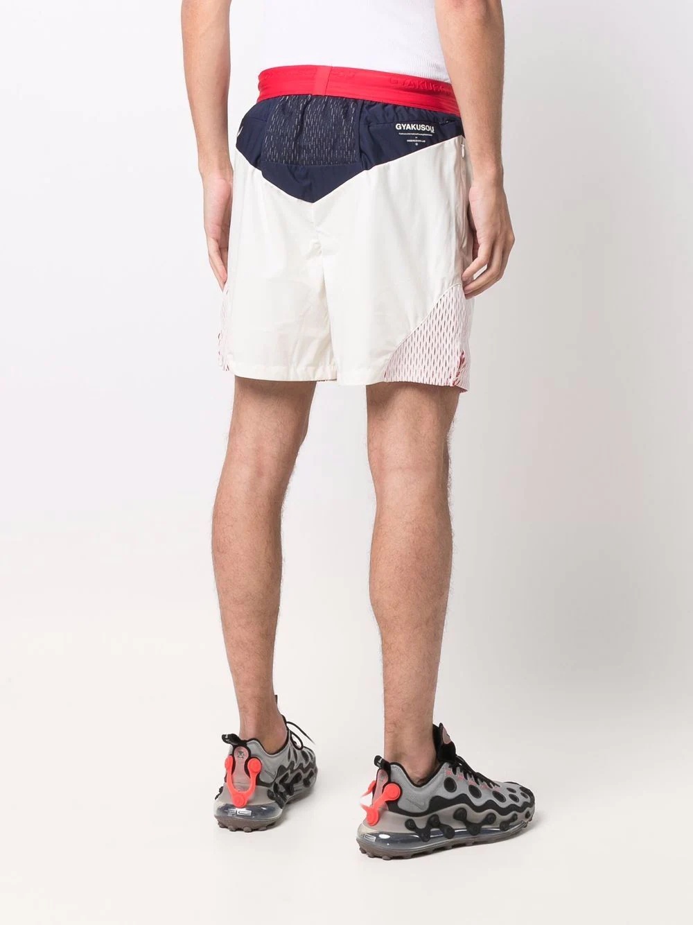 x Gyakusou mesh-panel shorts - 4