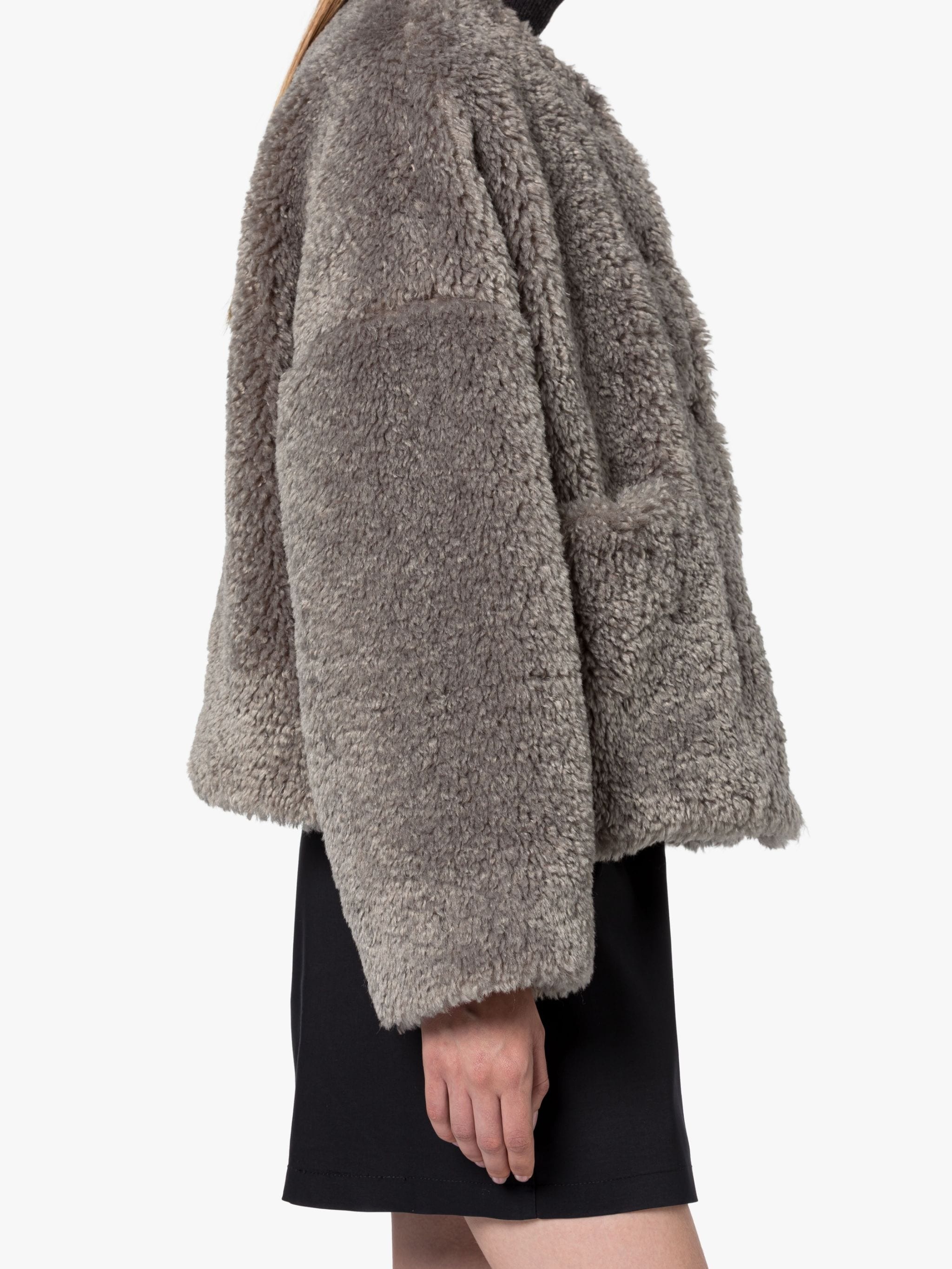 HUMBIE GREIGE ECO FUR JACKET - 6