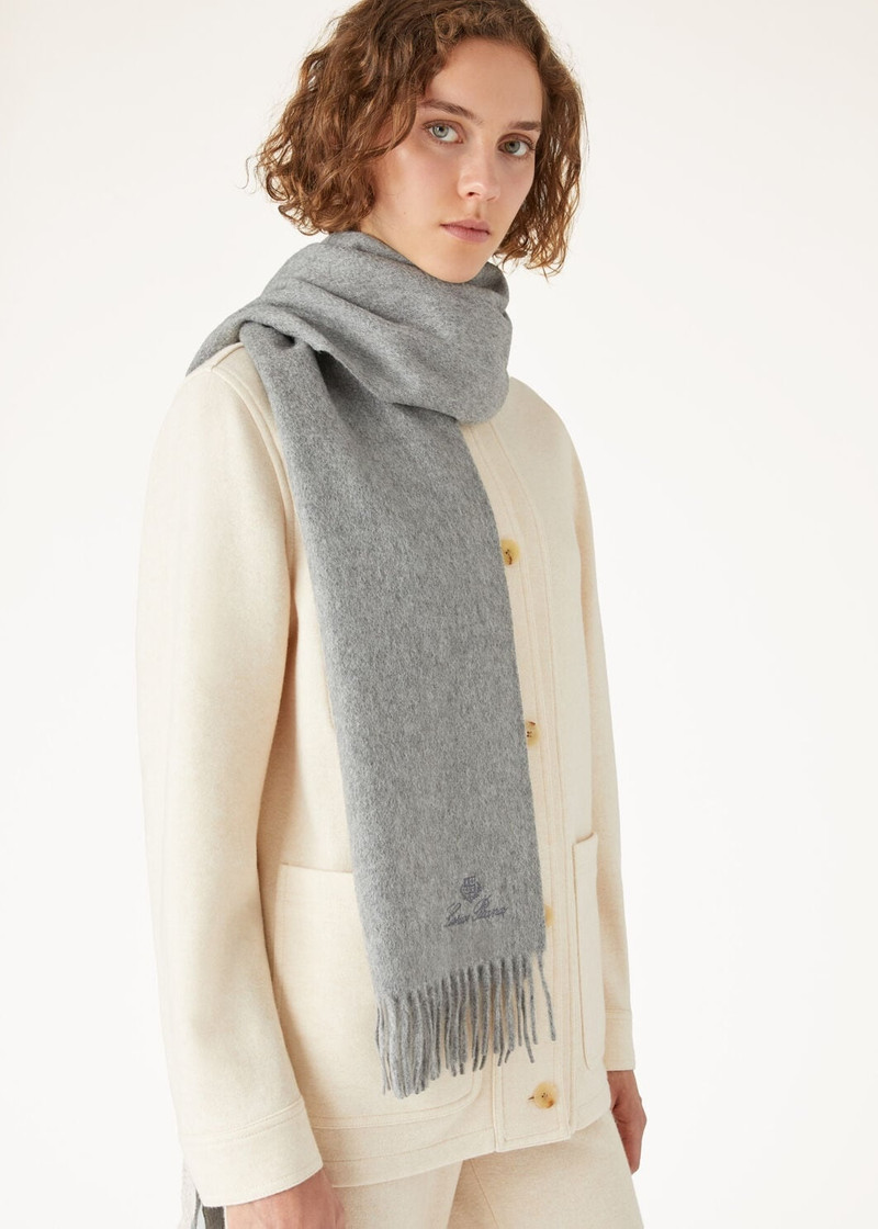 Loro Piana Extra Grande Unita Scarf outlook