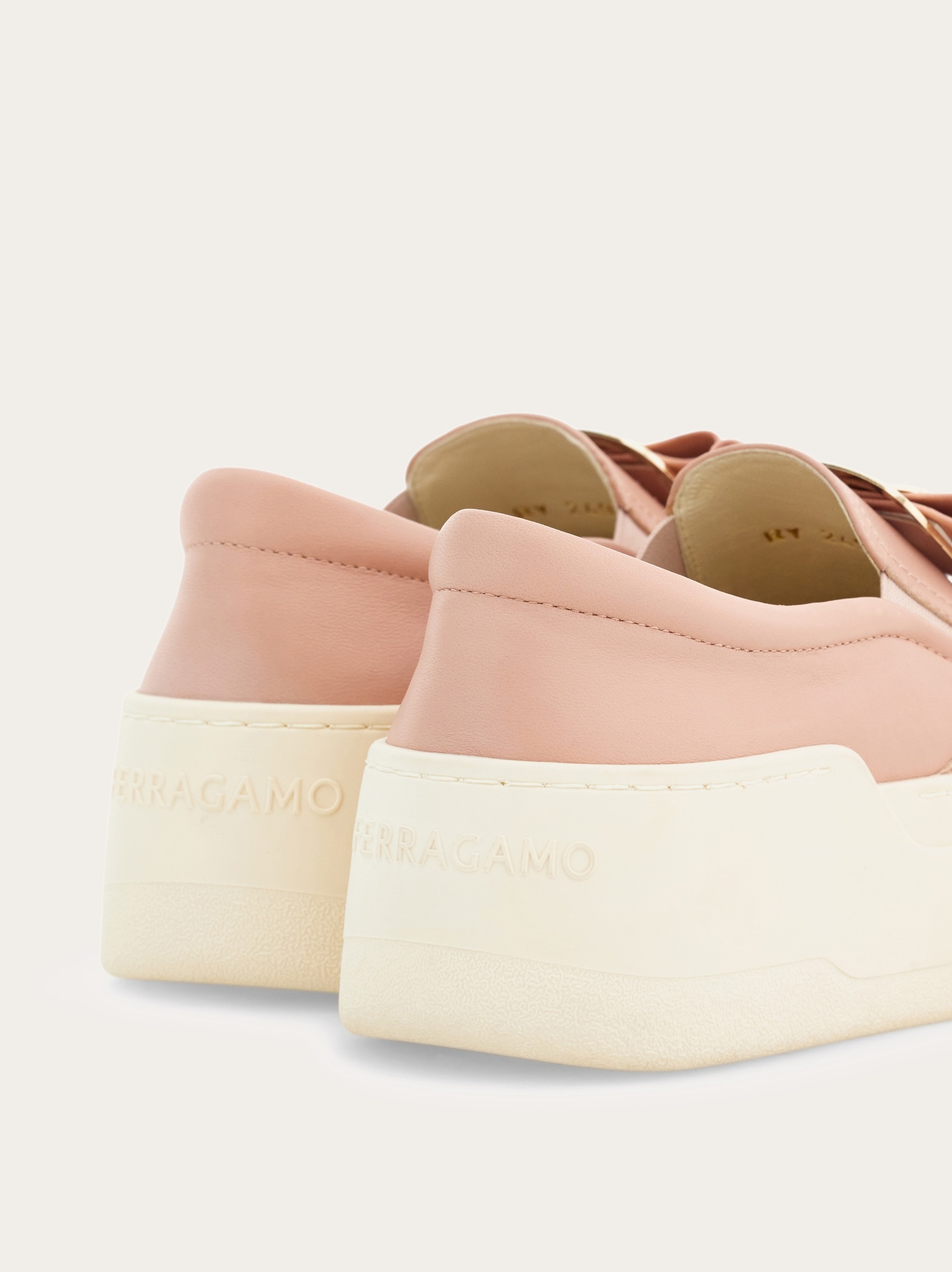 New Vara plate slip on - 4