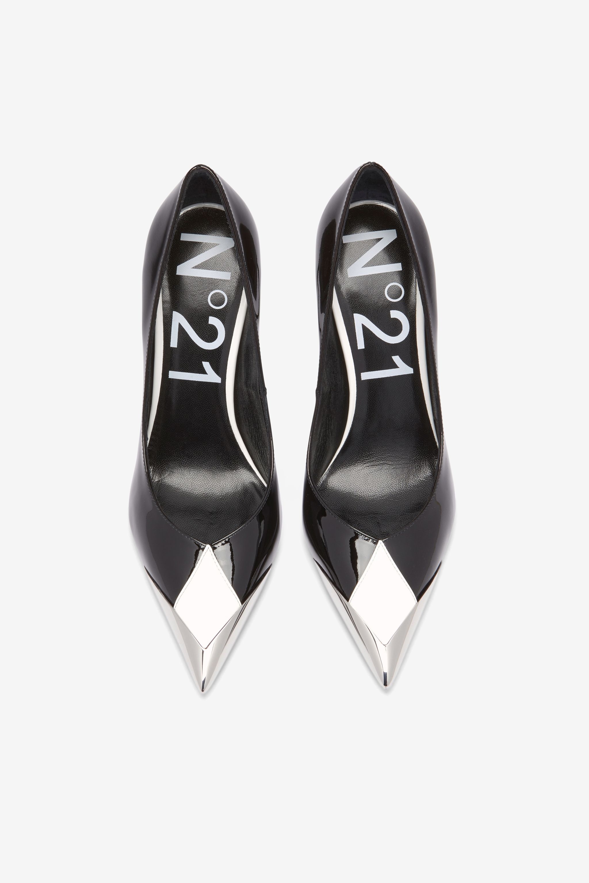 TOE-CAP PUMPS - 2
