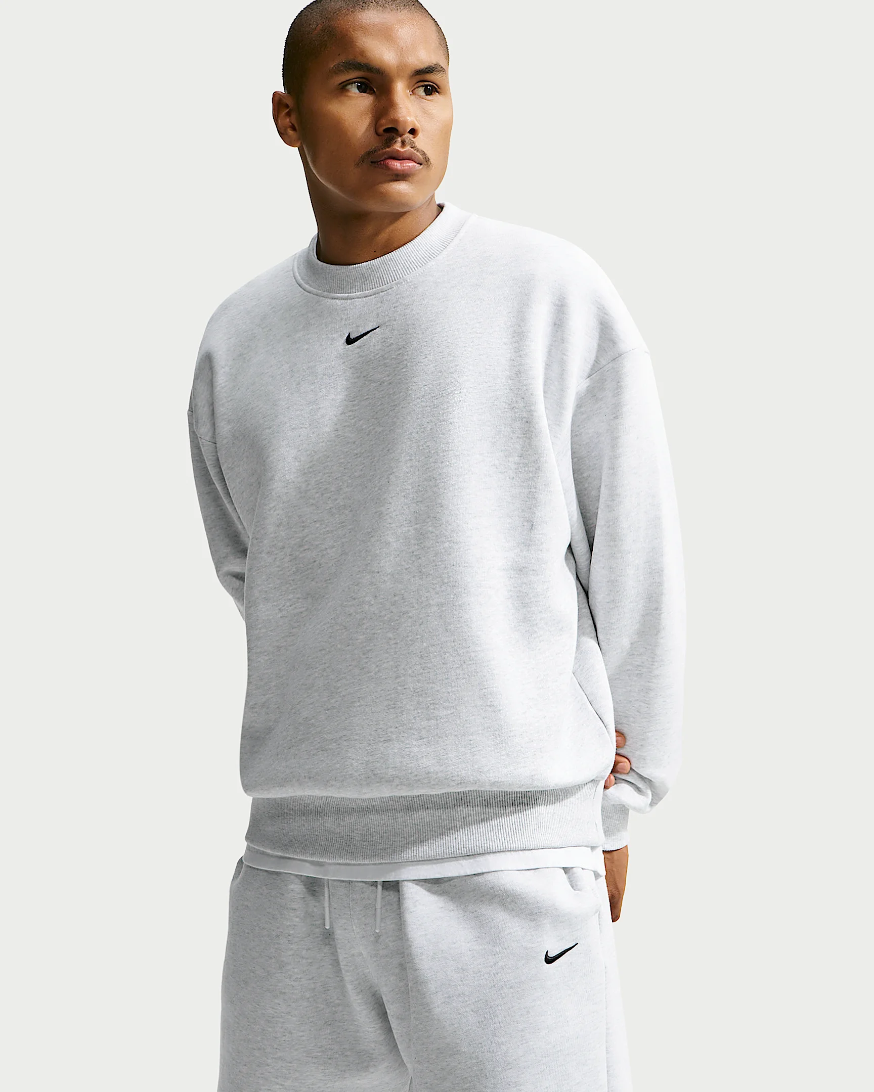 Nike Solo Fleece Men's Crew-Neck Sweatshirt - 1