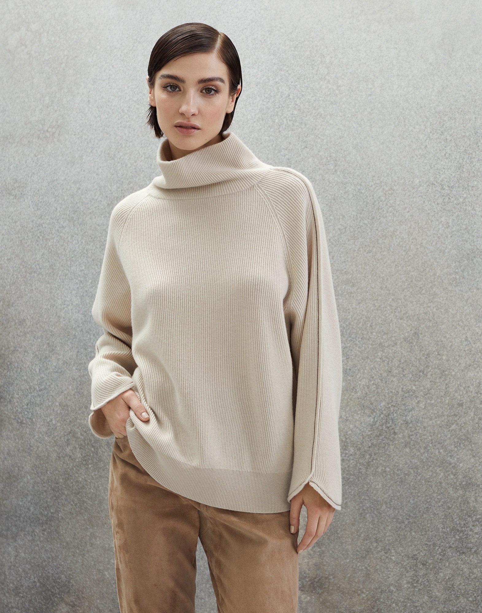 Brunello Cucinelli Cashmere English rib turtleneck sweater with shiny trims  | REVERSIBLE