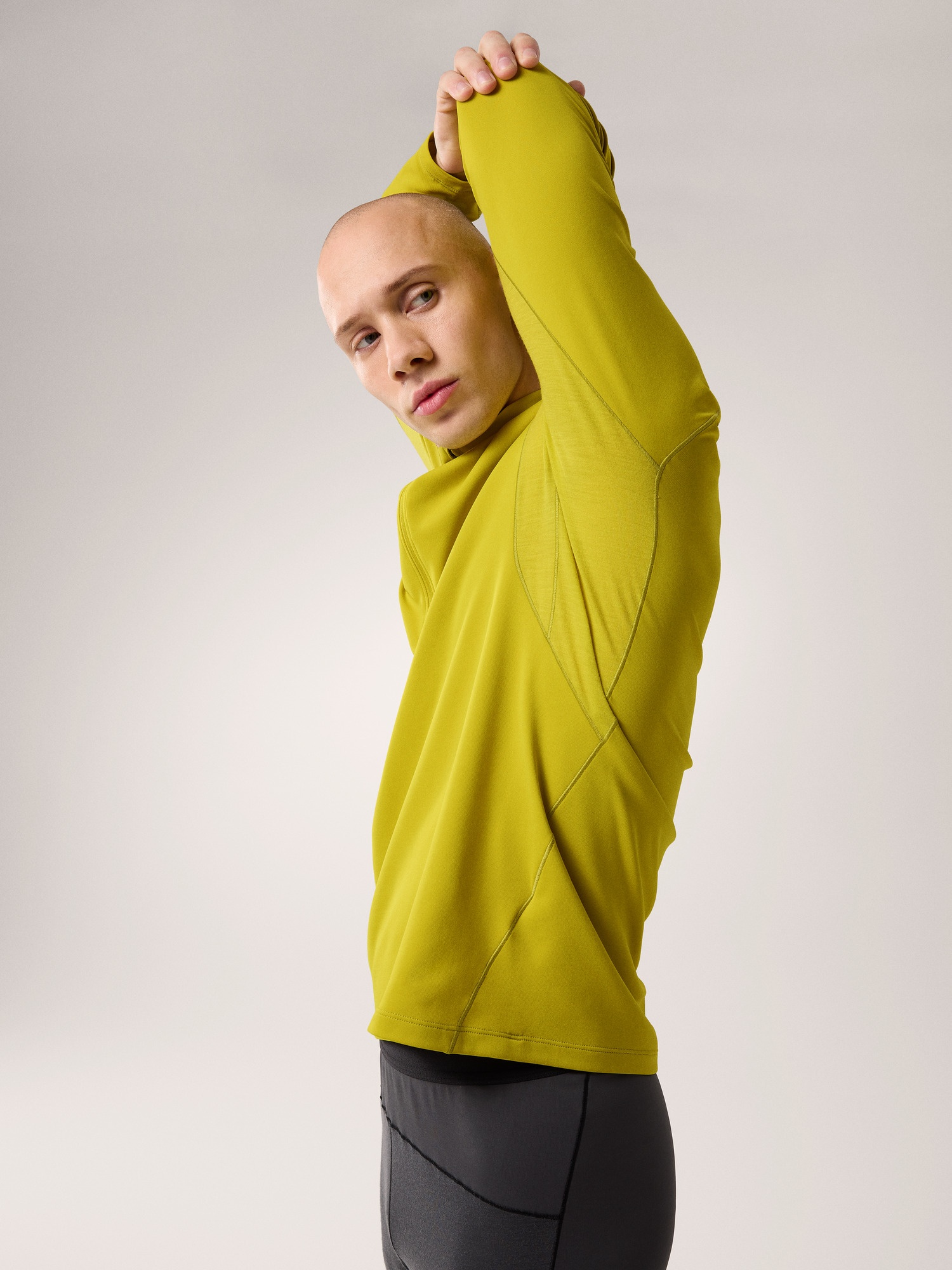 Rho Hybrid 1/2 Zip Neck - 5