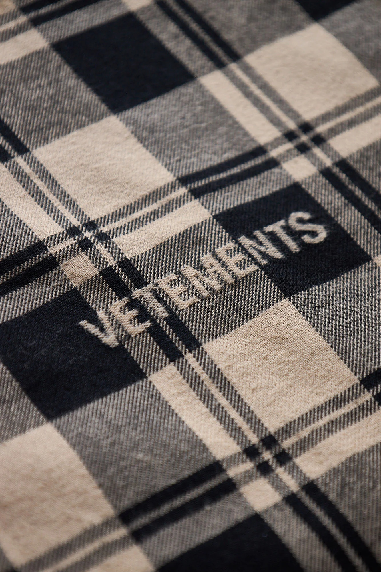 Vetements Logo Jacquard Plaid Shirt - 3
