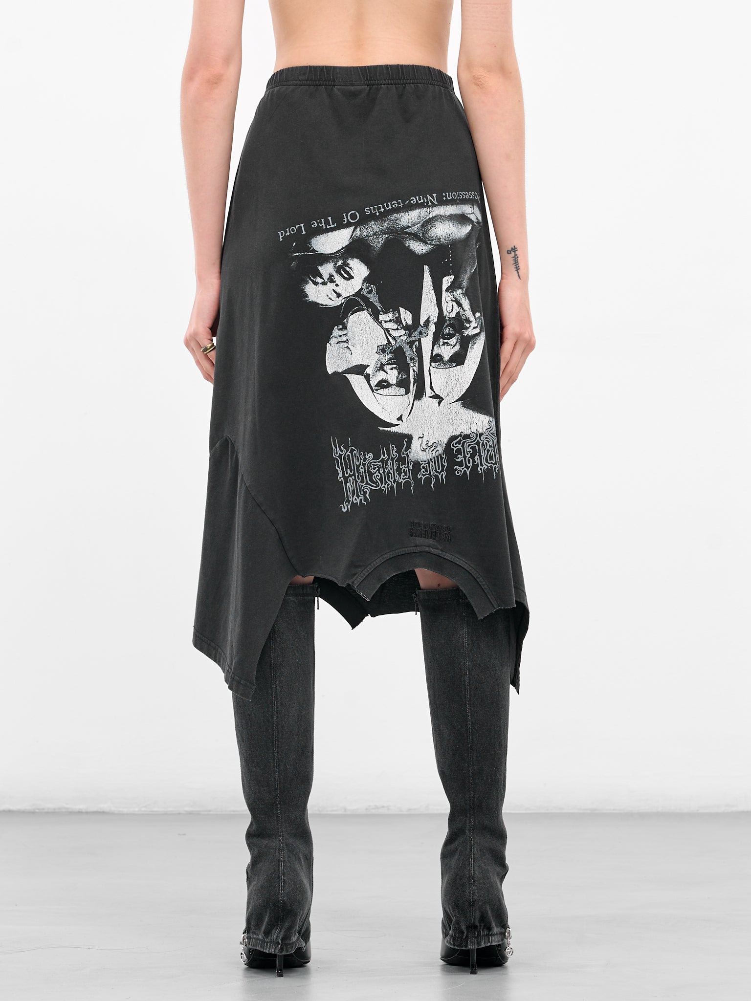 Black Deconstructed Graphic T-Shirt Skirt - 3