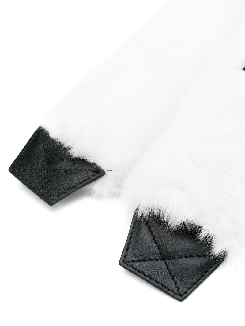 Givenchy furry logo back strap outlook