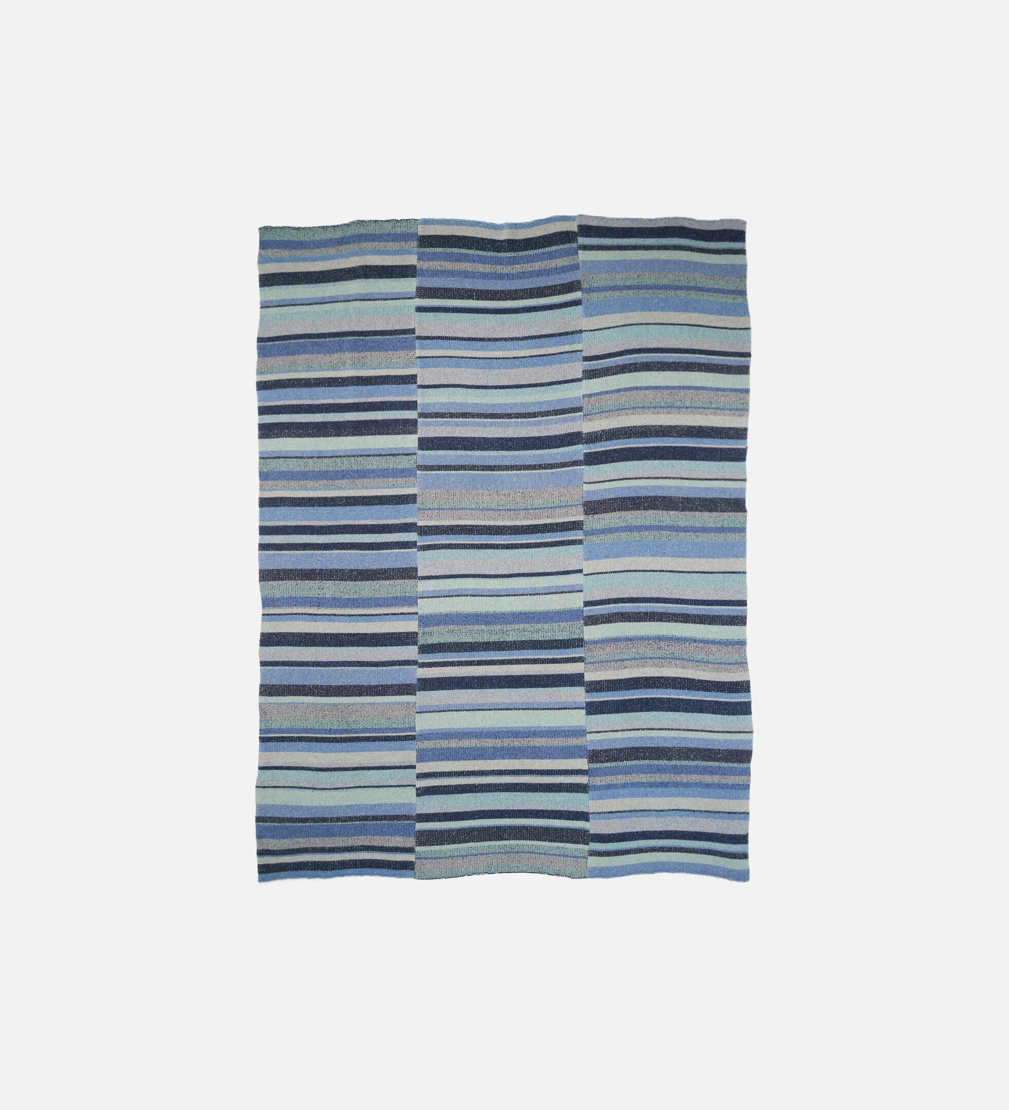 STRIPE SUPER SOFT BLANKET - 1