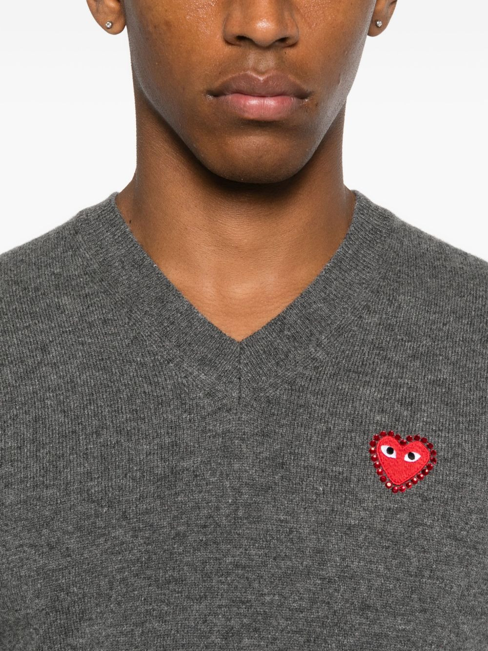 heart-emblem v-neck sweater - 5
