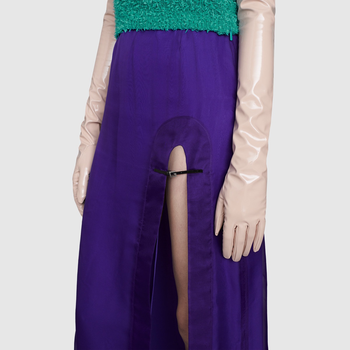 Silk organdy skirt with slit - 5