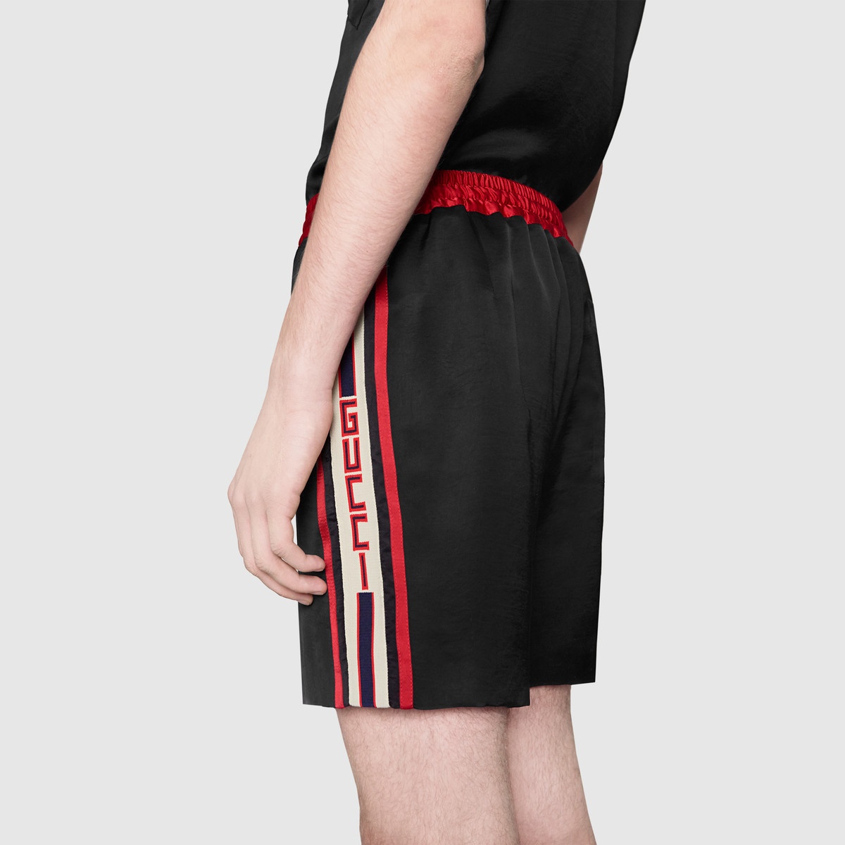 Acetate shorts with Gucci stripe - 5