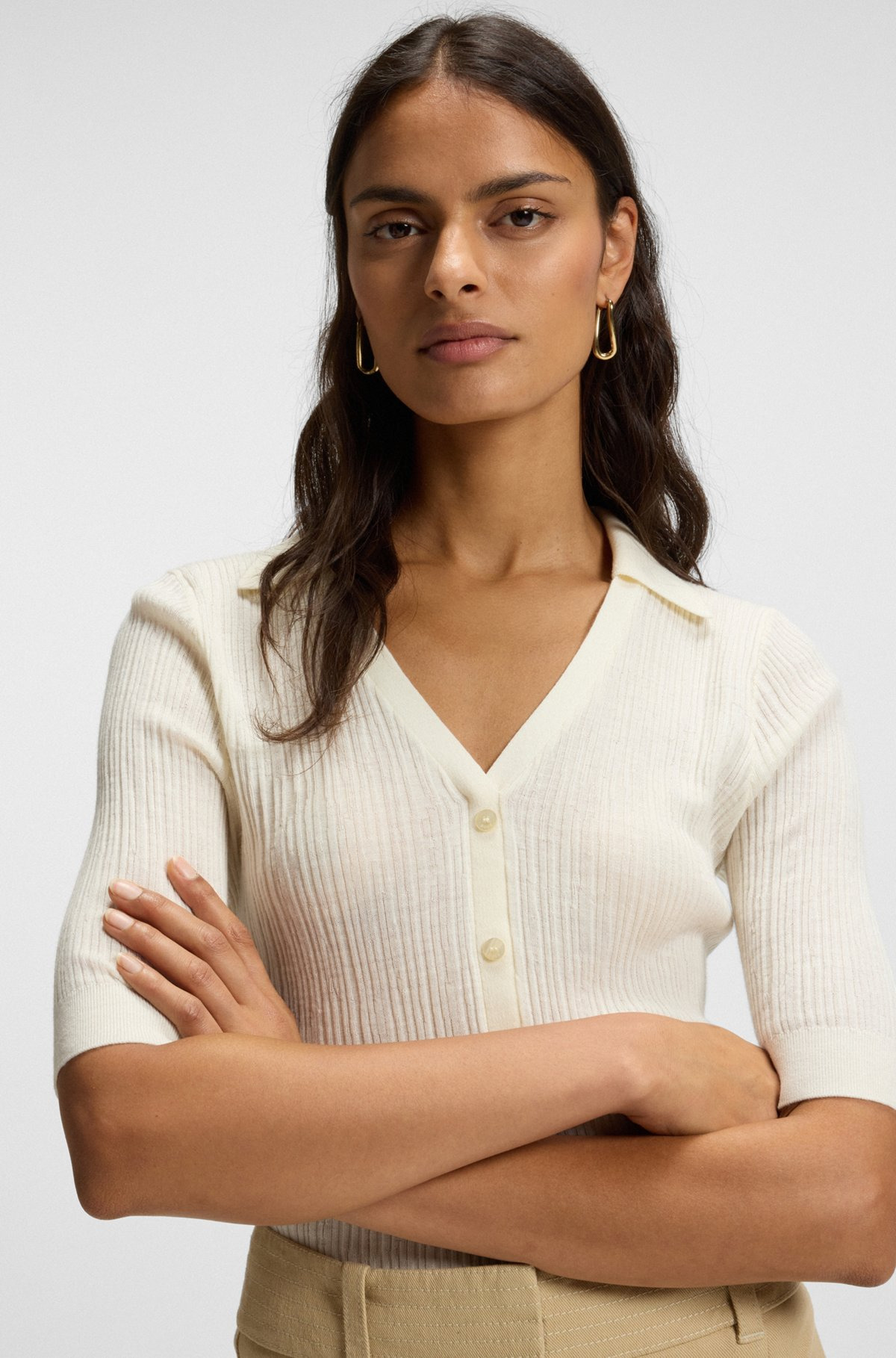 VIRGIN-WOOL SWEATER WITH COLLAR AND BUTTONED PLACKET - 5