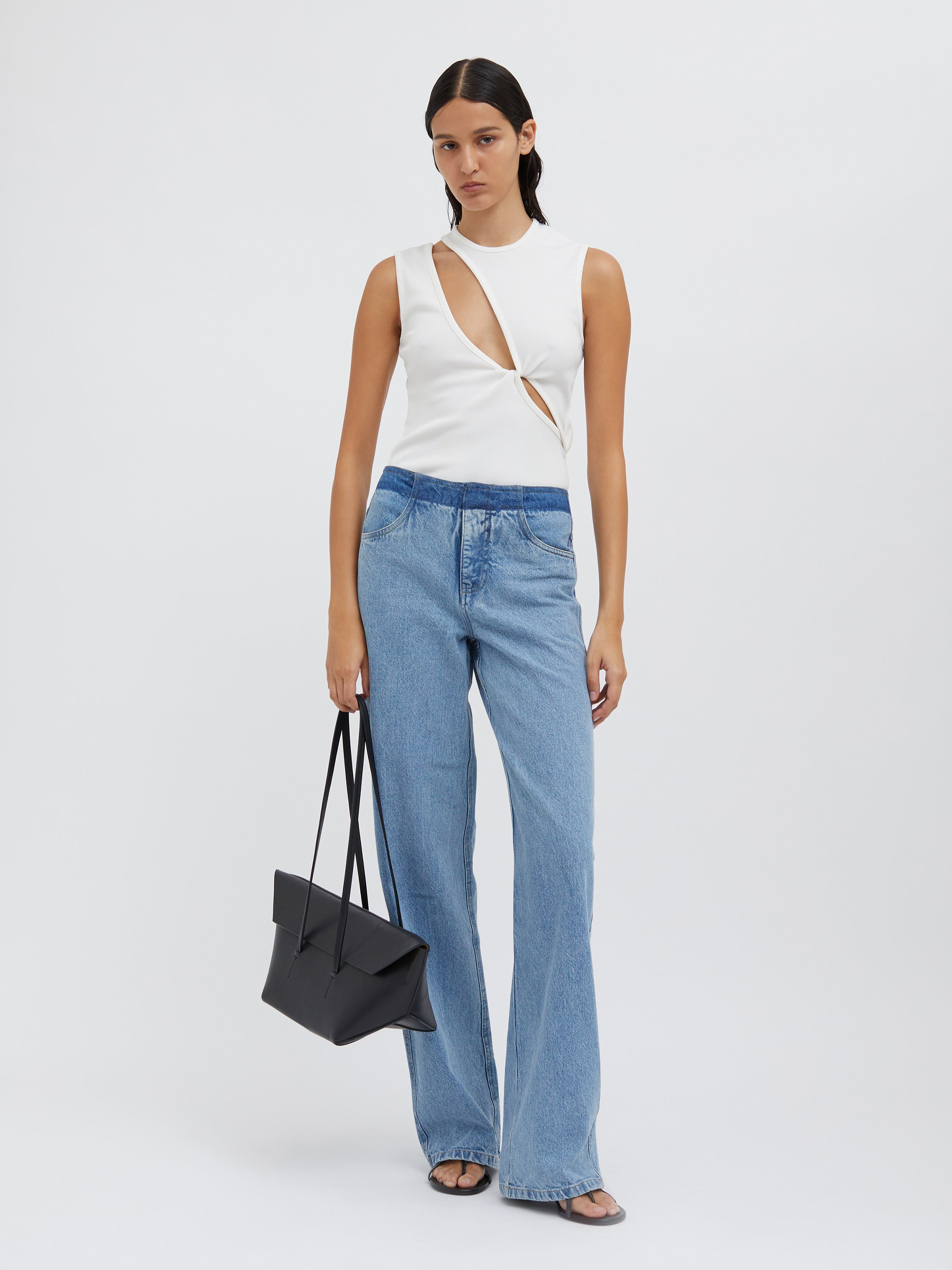 Oblix Twist Tank - 6