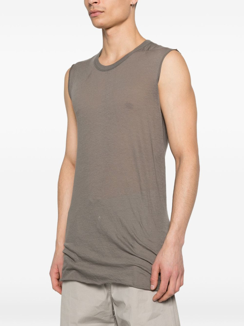 sleeveless T-shirt 3