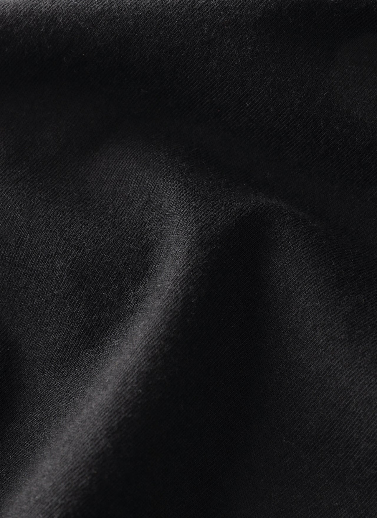 8.0 TEE RIGHT (BLACK) - 3