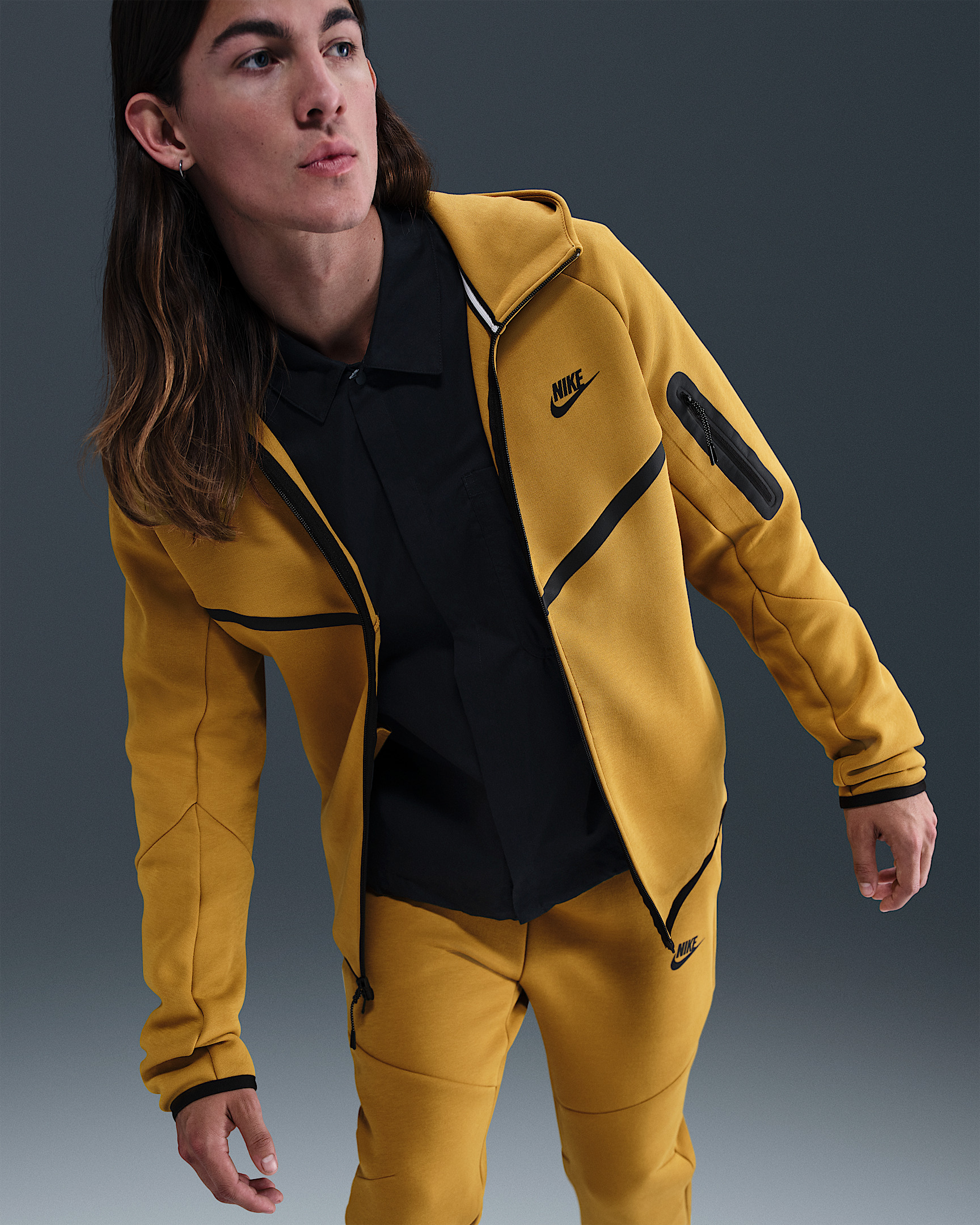 Nike Tech Men's Fleece Windrunner Full-Zip Jacket - 3