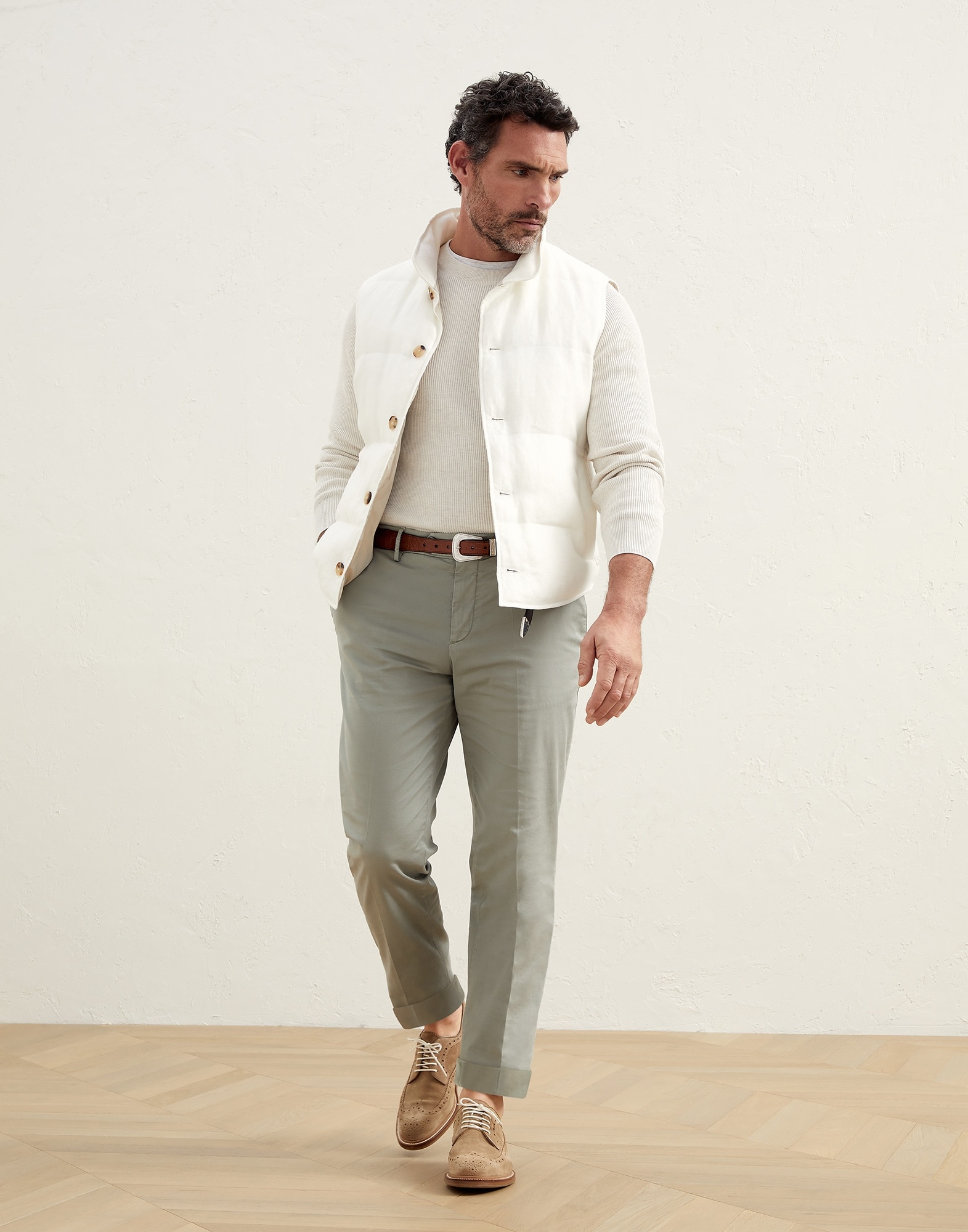Garment-dyed Italian fit trousers in American Pima comfort cotton gabardine - 4