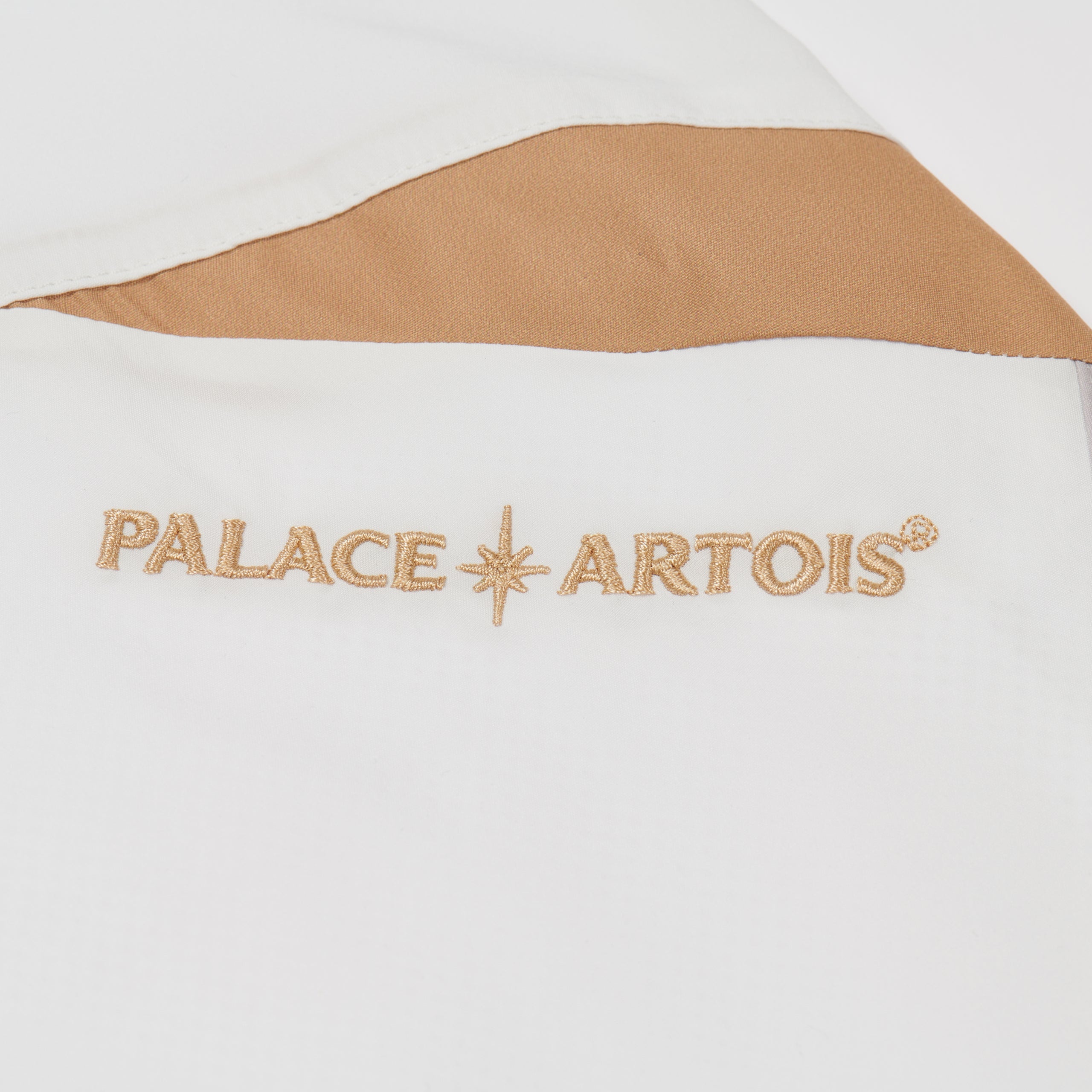 PALACE STELLA ARTOIS COURT SHORT WHITE - 4