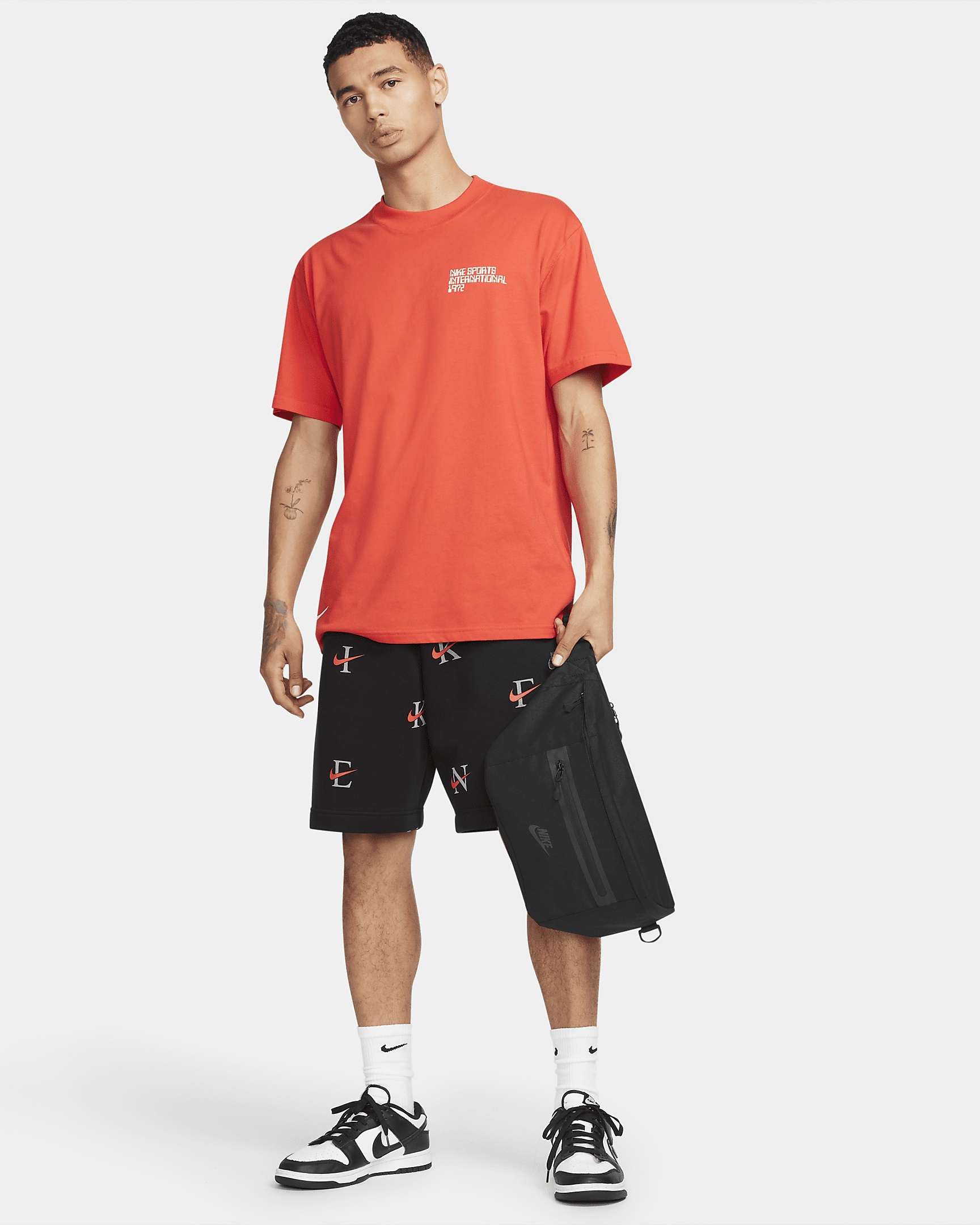 Nike Unisex Elemental Premium Fanny Pack (8L) - 10