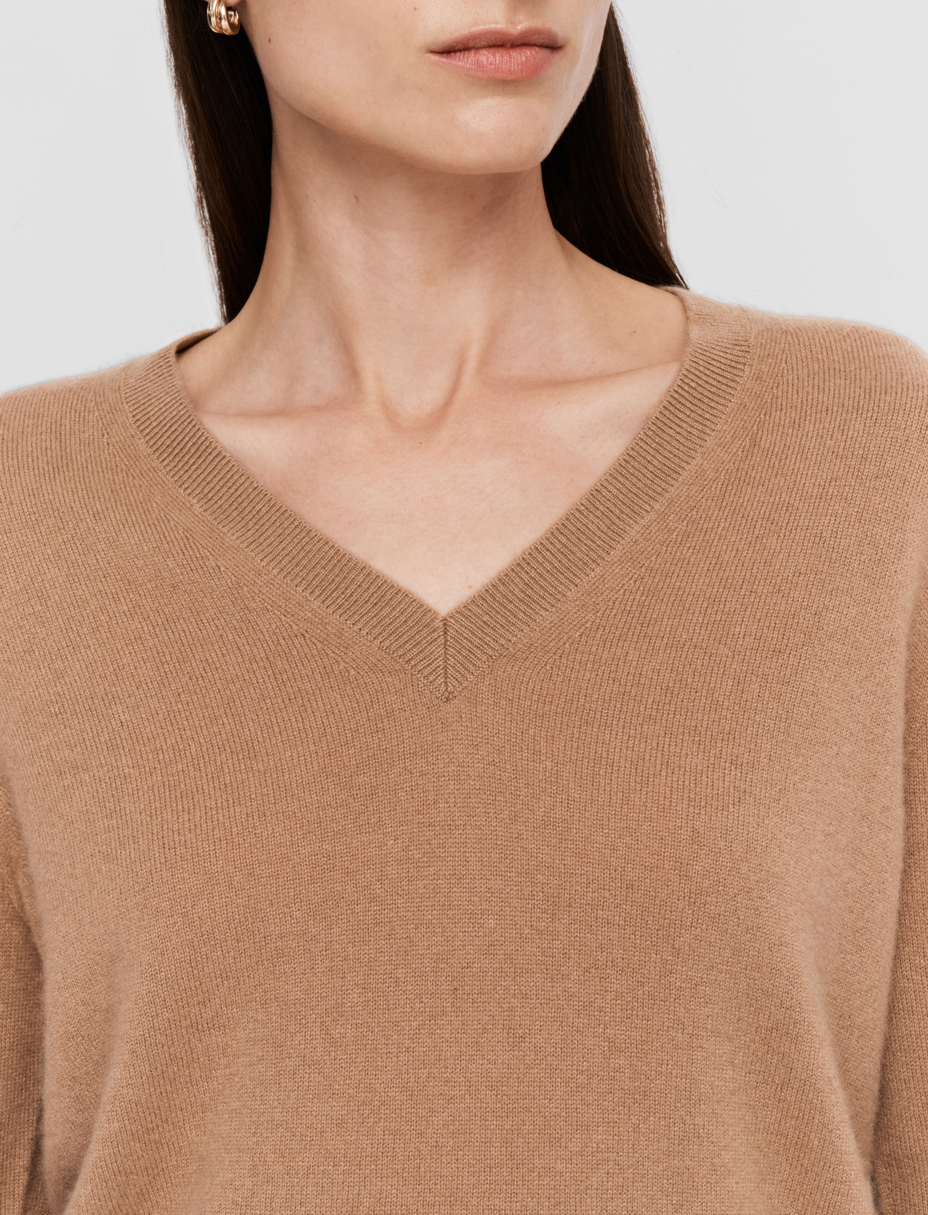 Light Pure Cashmere V Neck Jumper - 5