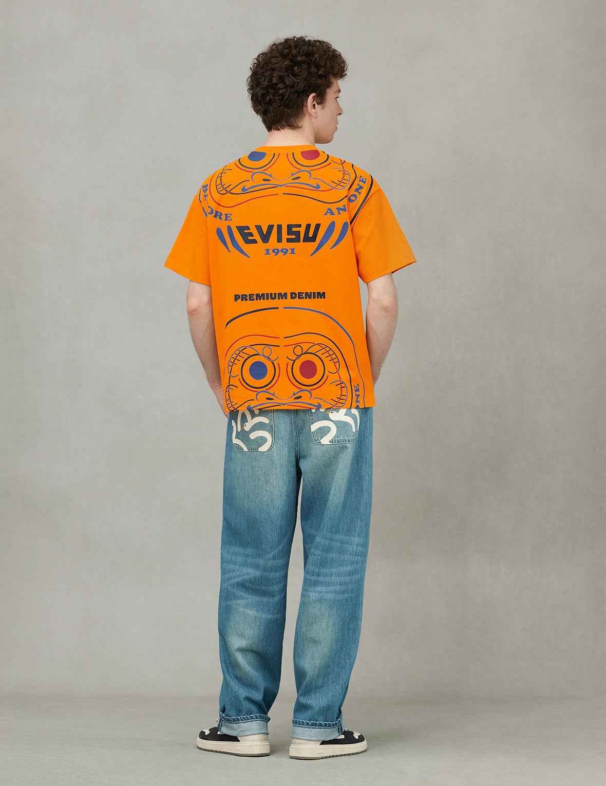 Daruma Print Loose Fit T-Shirt - 4