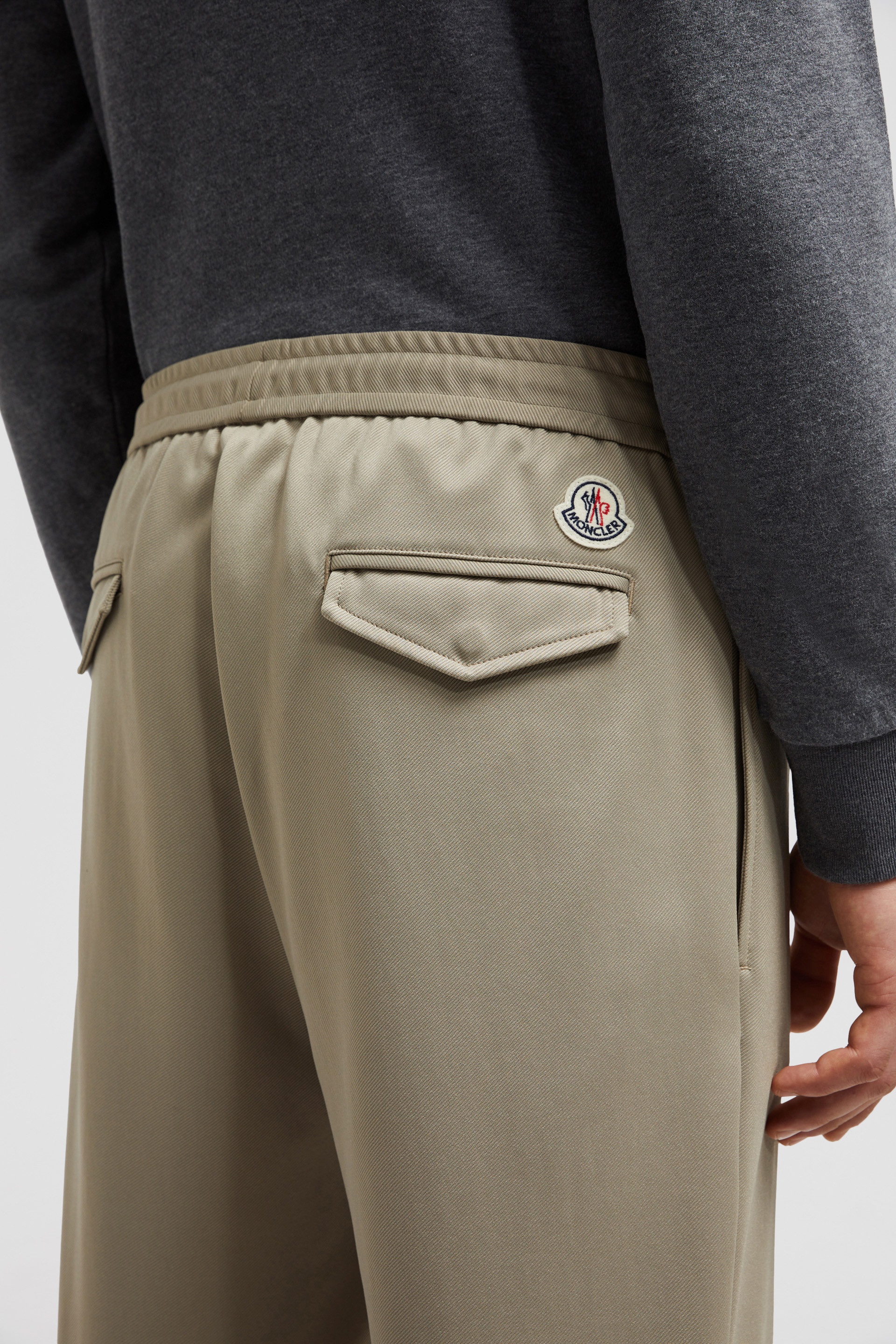 Logo Jogging Pants - 4