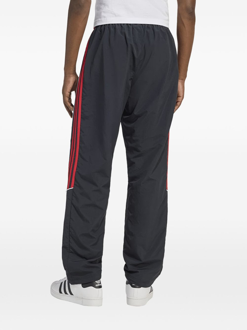 adidas teamgeist logo trackpant outlook