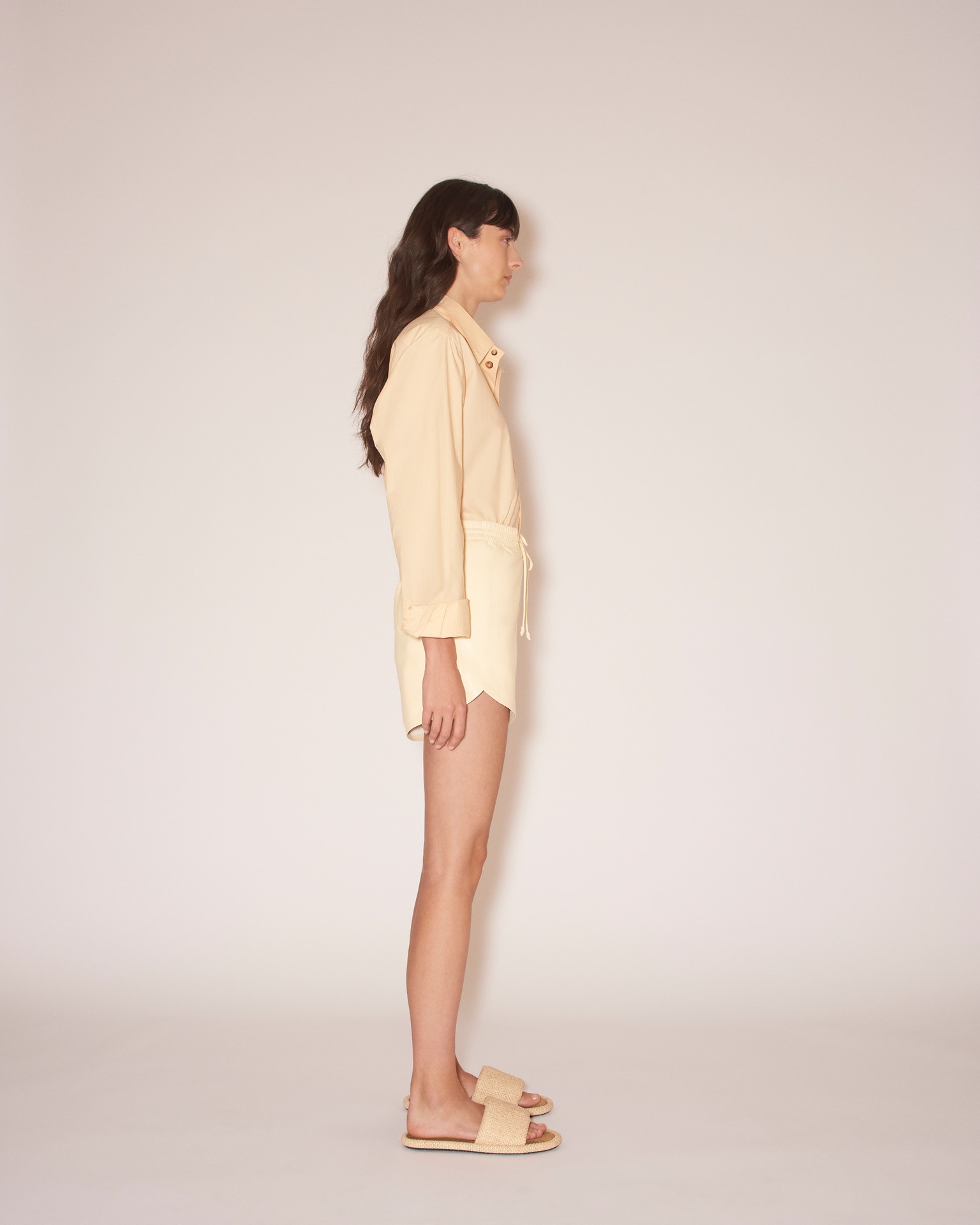 JANNA - Vegan leather drawstring shorts - Vanilla - 4