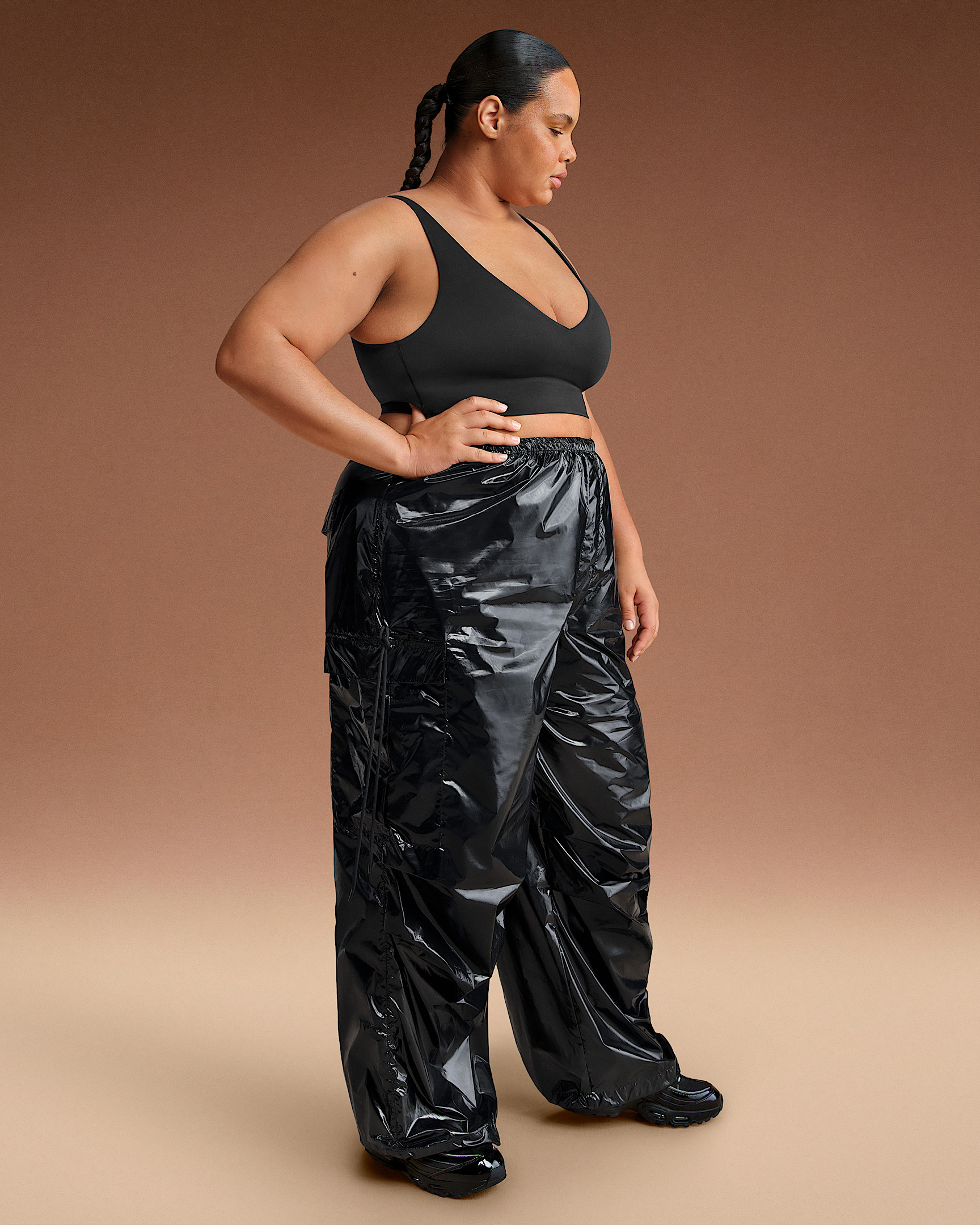 NikeSKIMS Shiny Nylon Women's Cargo Pants - 9