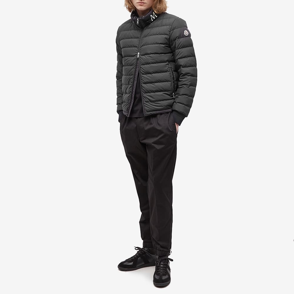 Moncler Akio hooded down jacket