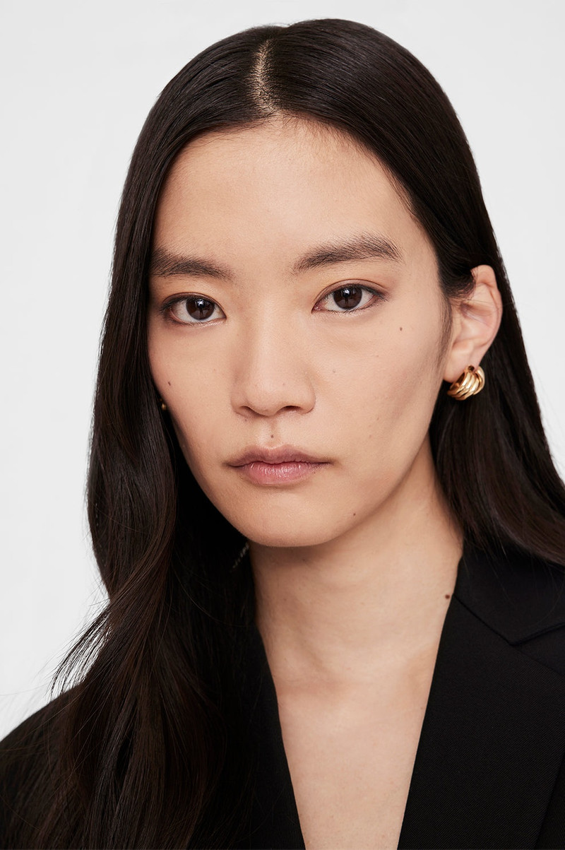 ANINE BING Small Crossover Ribbed Earrings - Gold outlook