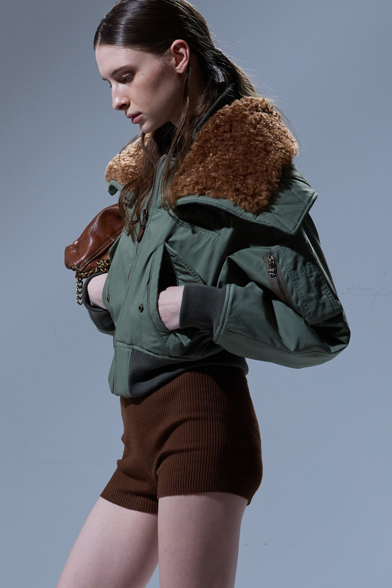 R13 CROPPED FLIGHT BOMBER outlook